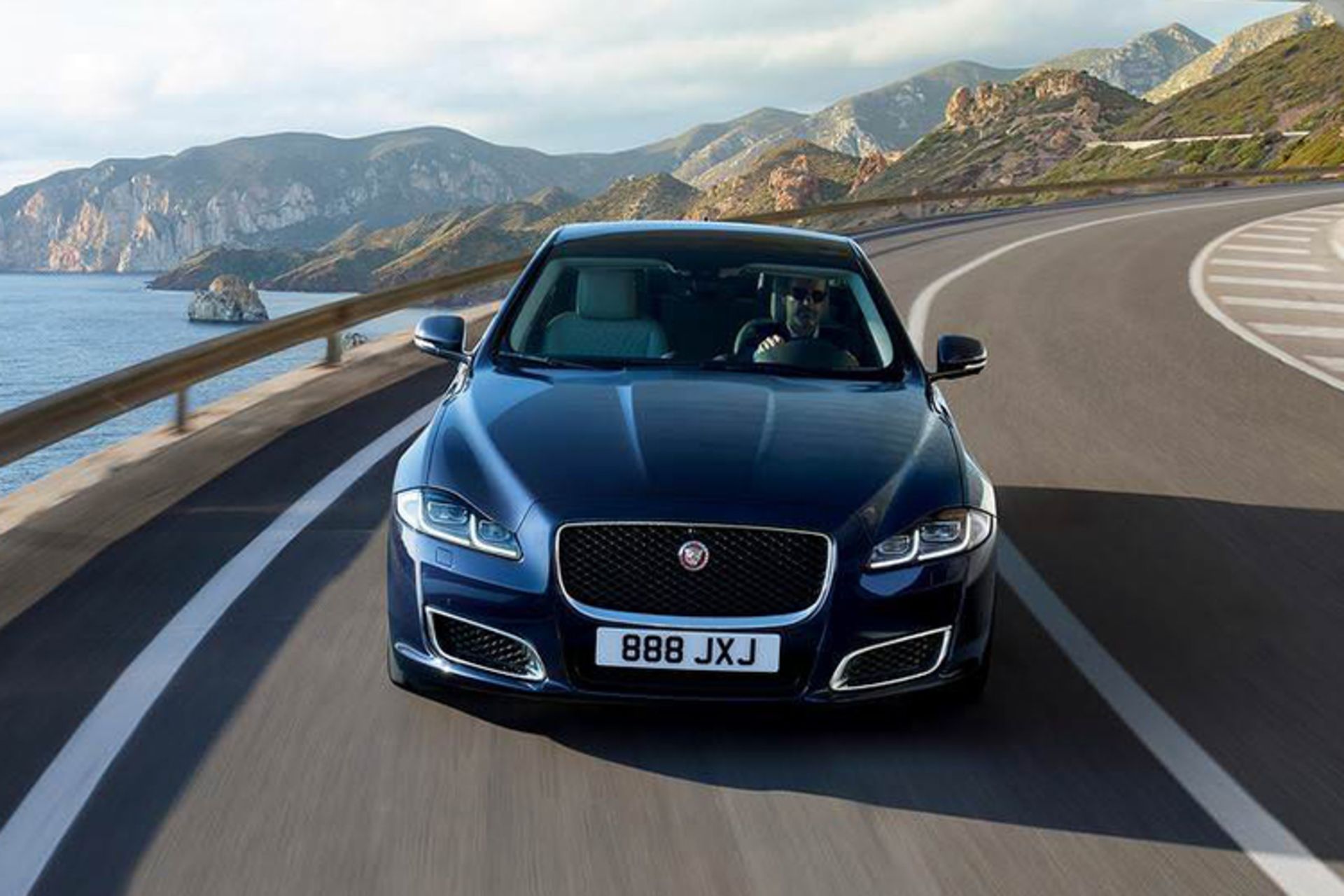 Jaguar XJ50 / جگوار