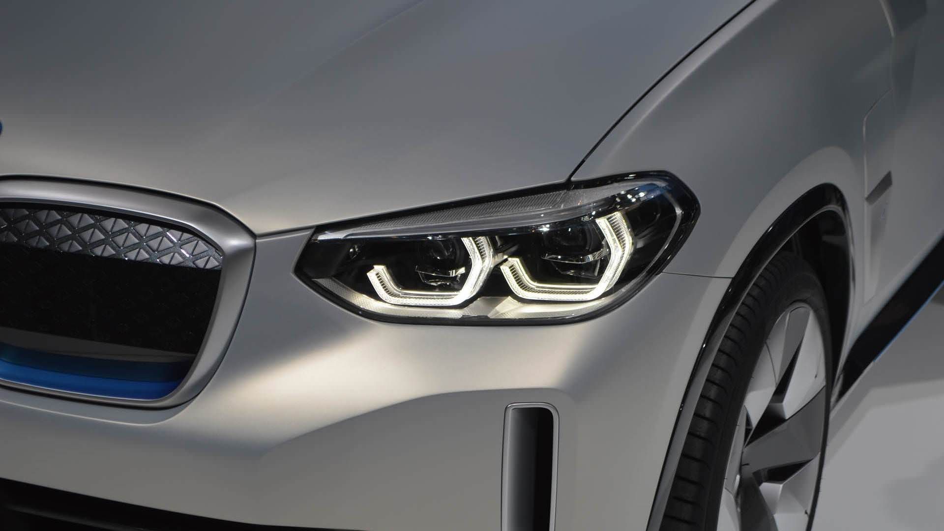 بی ام و / BMW iX3
