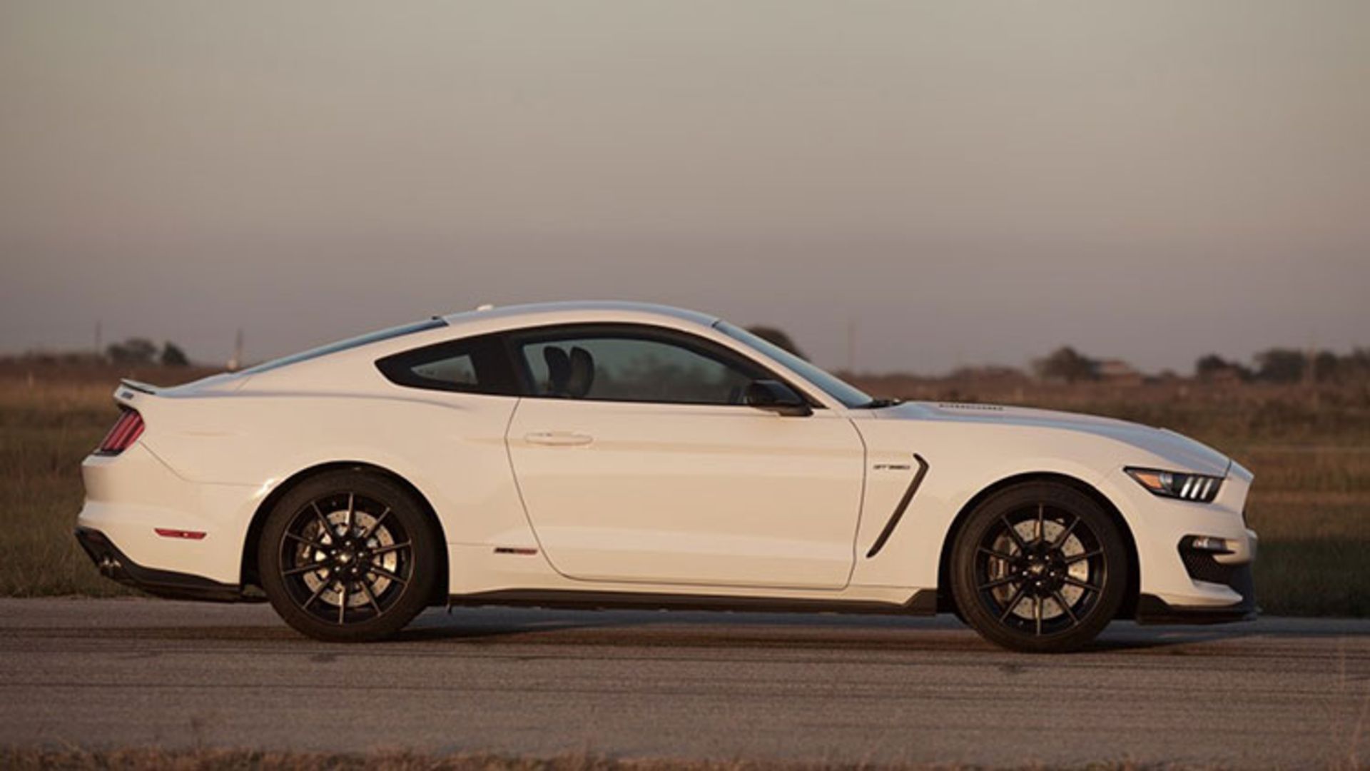 Ford Mustang Shelby GT350 / فورد موستانگ شلبی GT350