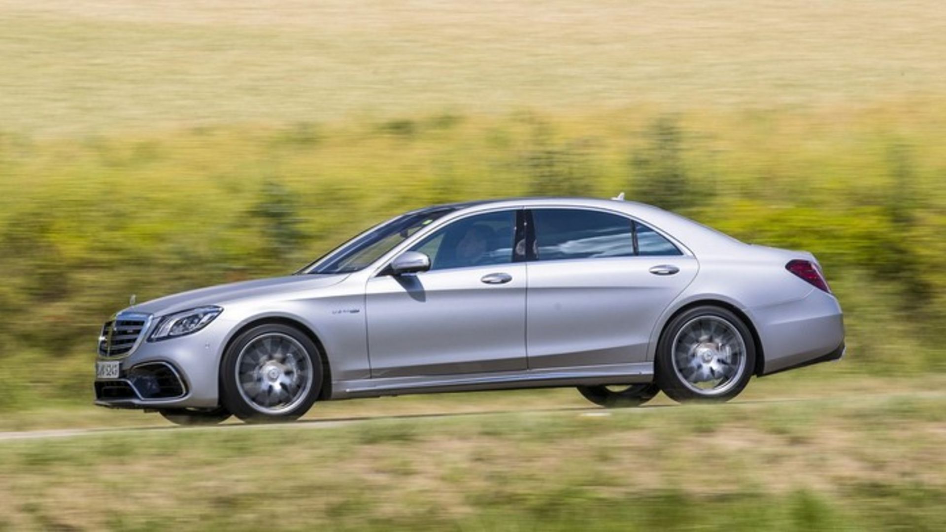 مرسدس بنز AMG S63