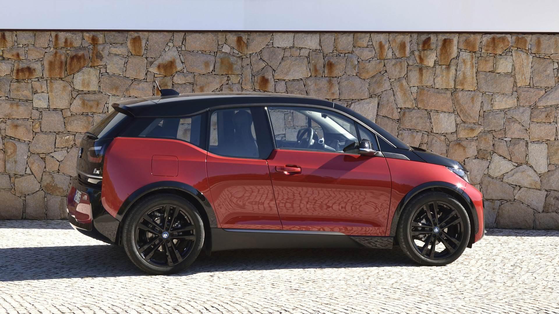 BMW i3 / خودروی الکتریکی بی‌ام‌و i3