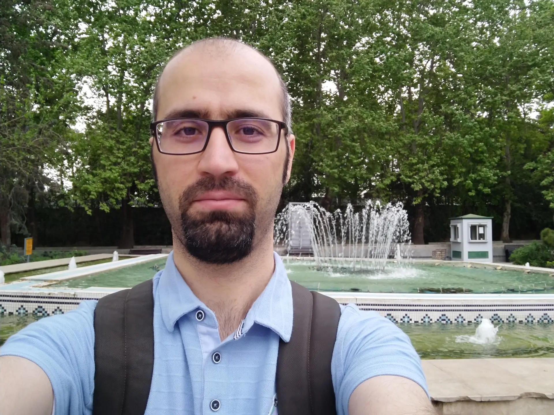 سلفی عادی ایکس ای ۲ اولترا