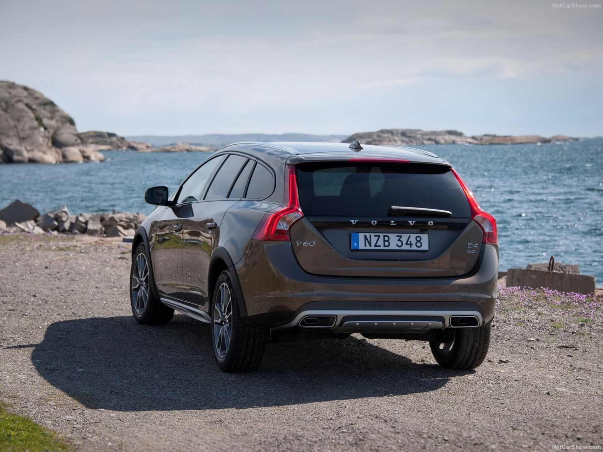 ولوو / Volvo V60