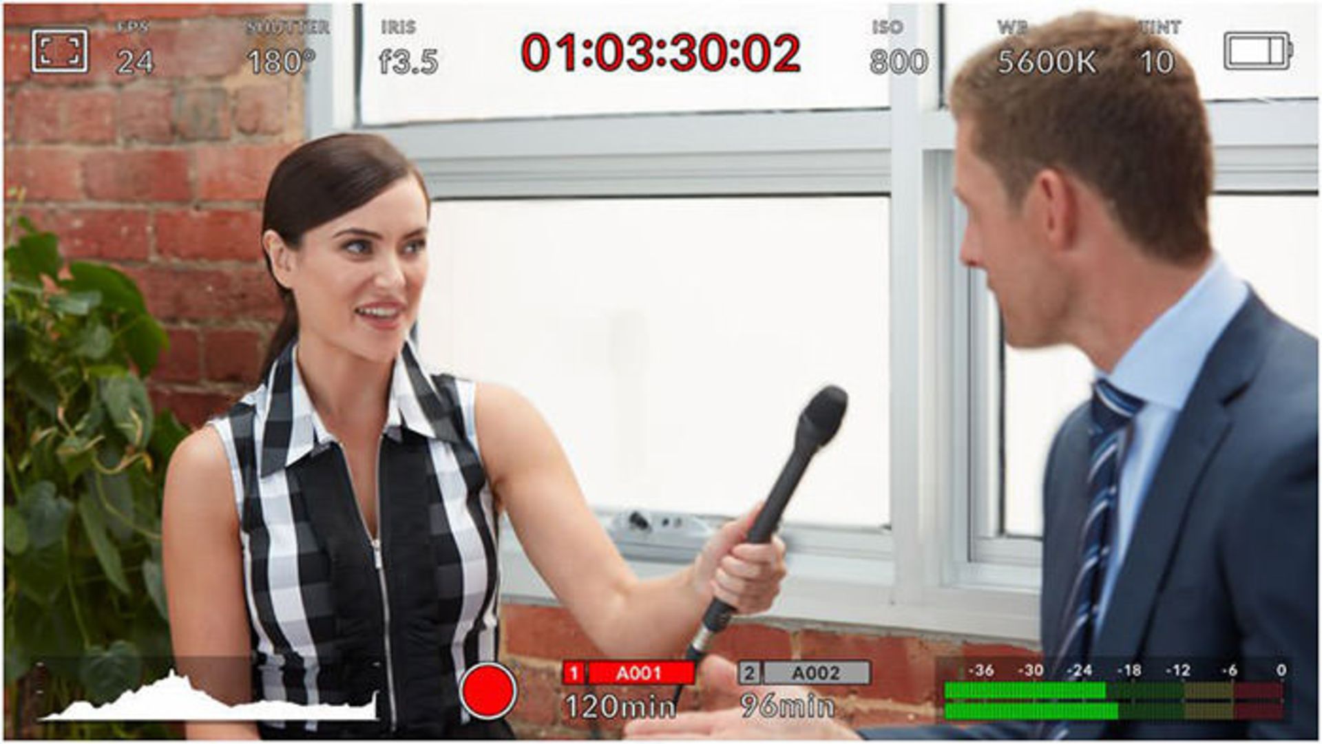 Blackmagic Pocket Cinema Camera 4K / دوربین سینمایی بلک‌مجیک