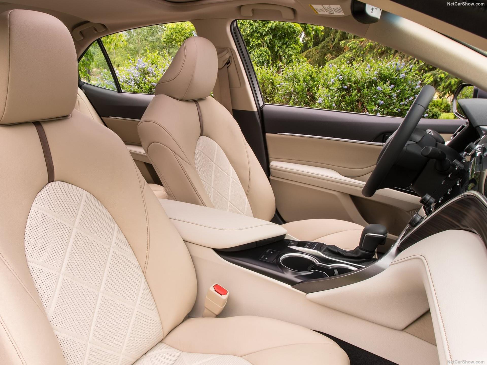 Toyota Camry / تویوتا کمری