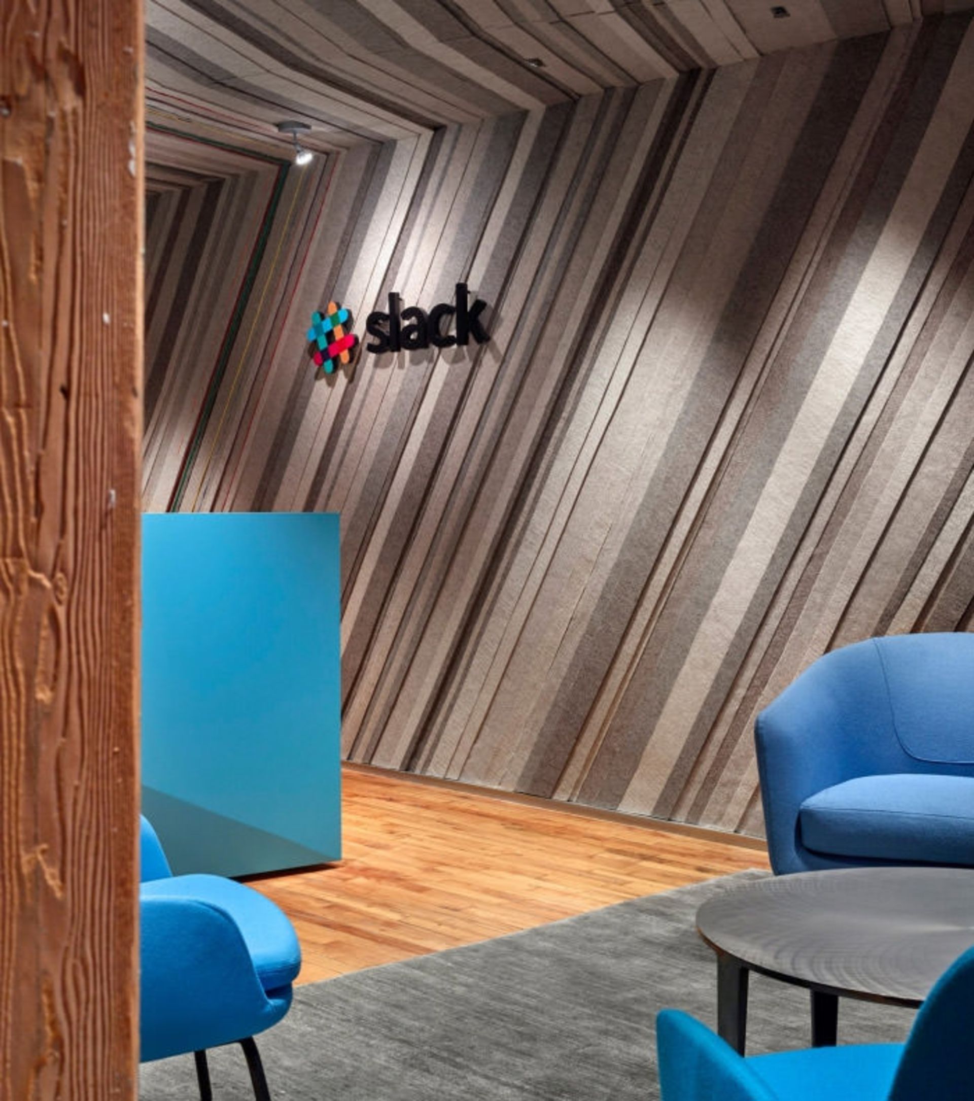 دفتر کار slack تورنتو