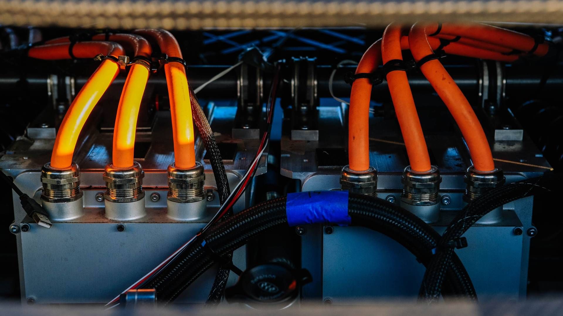 ژینگ موبیلیتی میس R تایوانی / Xing Mobility Miss R Supercar