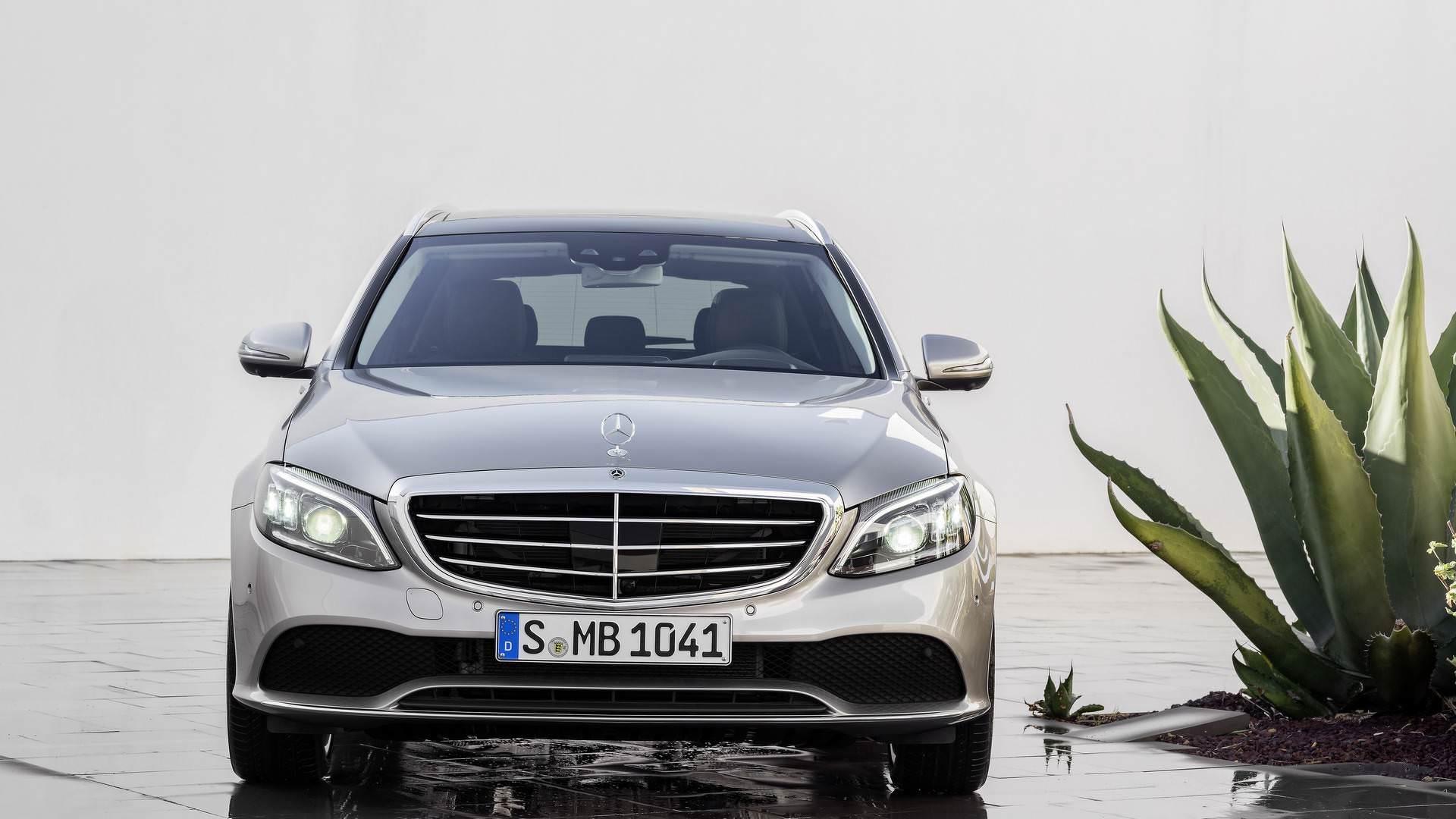Mercedes-Benz C300 / مرسدس بنز