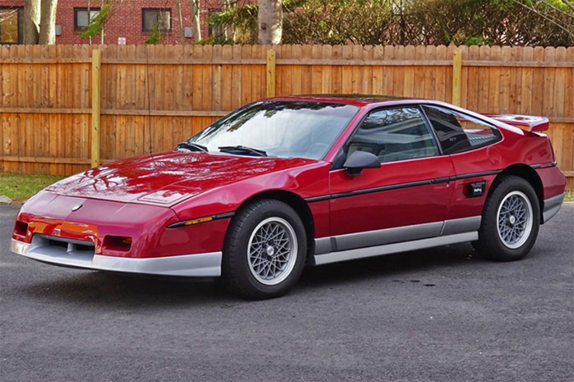 Pontiac Fiero