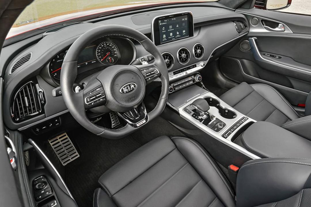 Kia Stinger / کیا استینگر