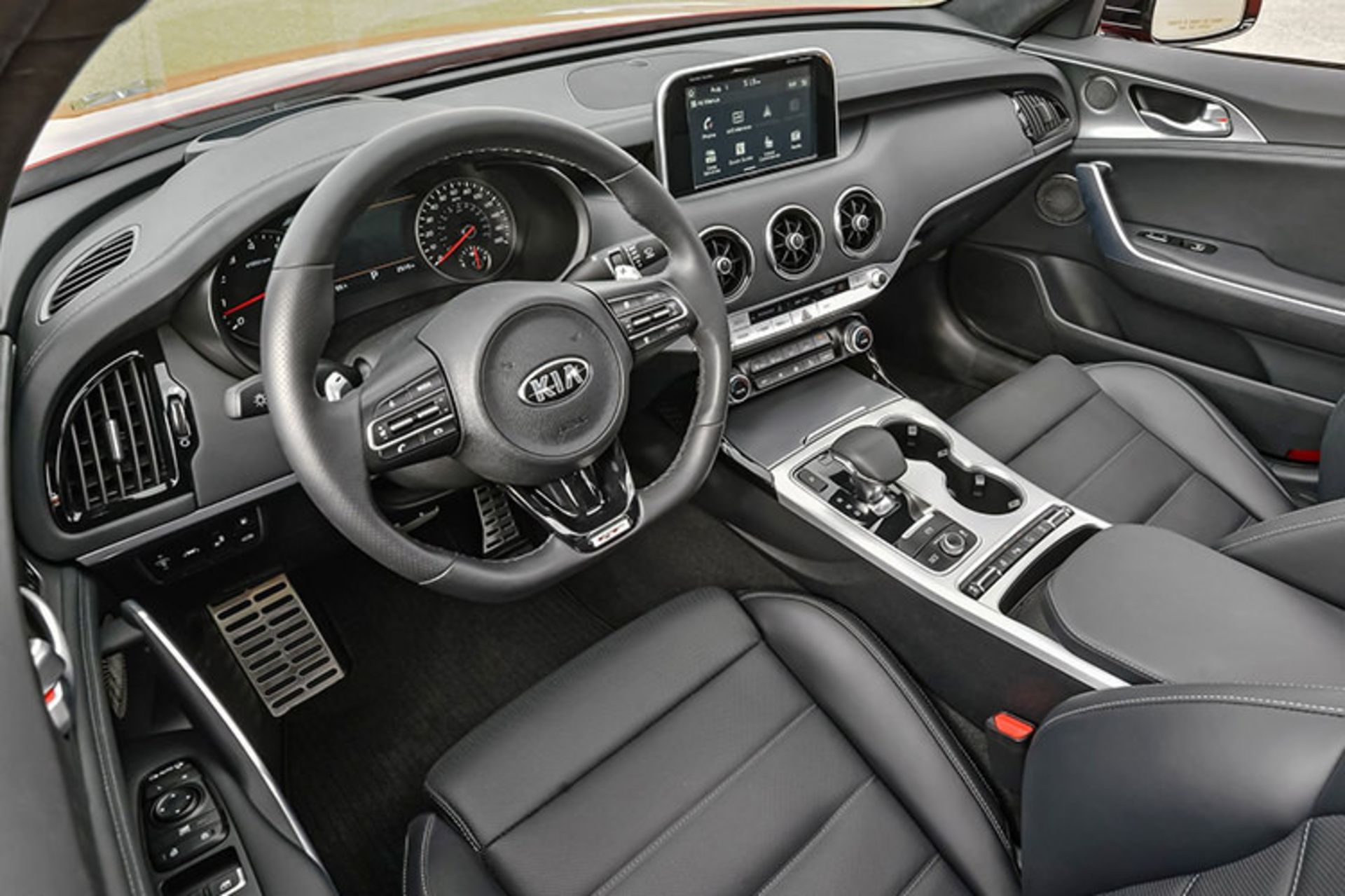Kia Stinger / کیا استینگر