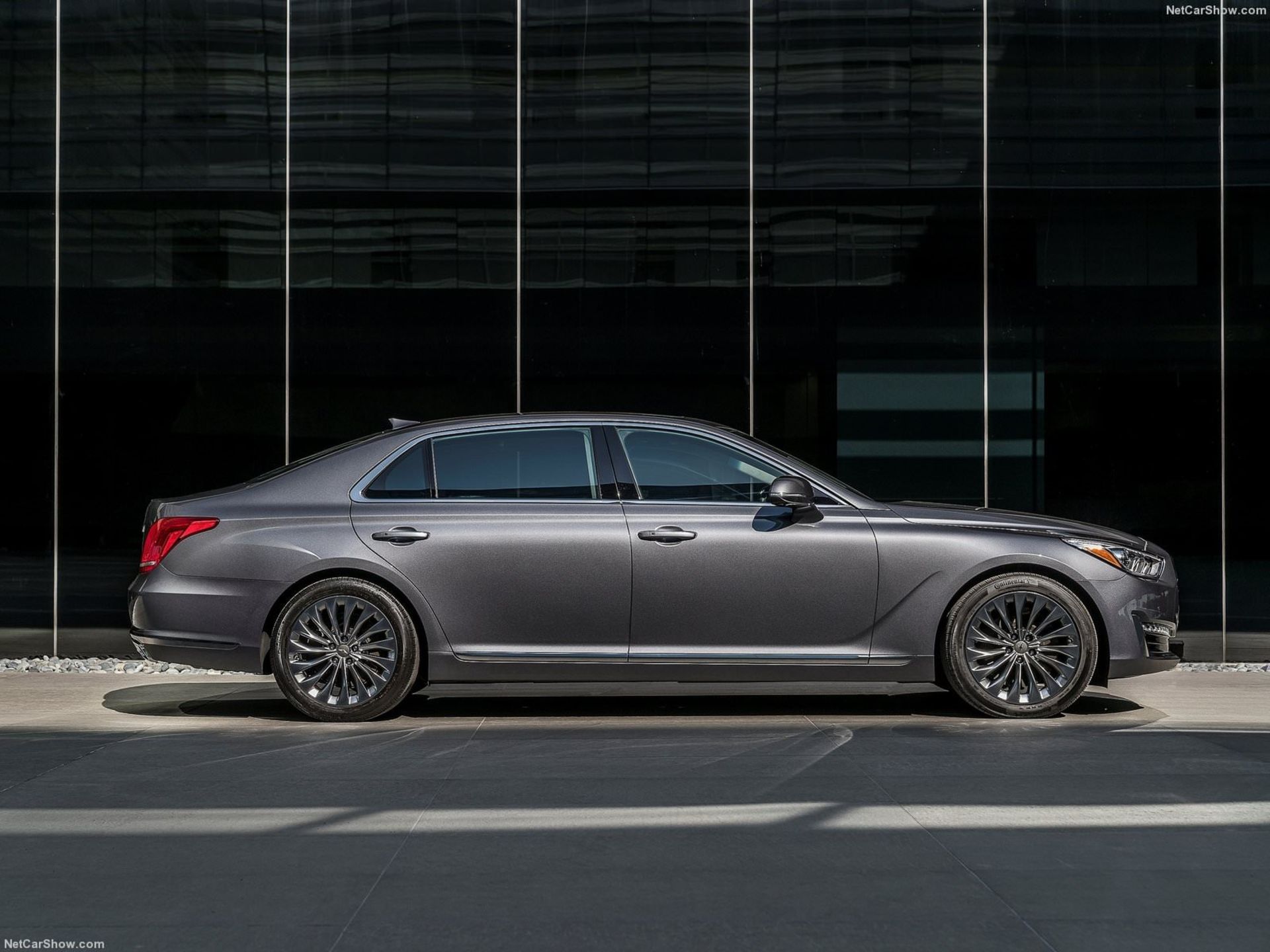 Genesis G90 / جنسیس