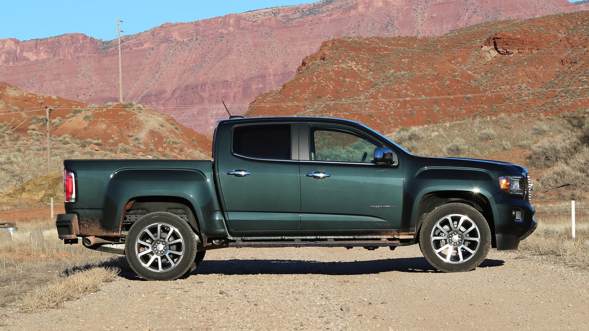جی ام سی کنیون / GMC Canyon