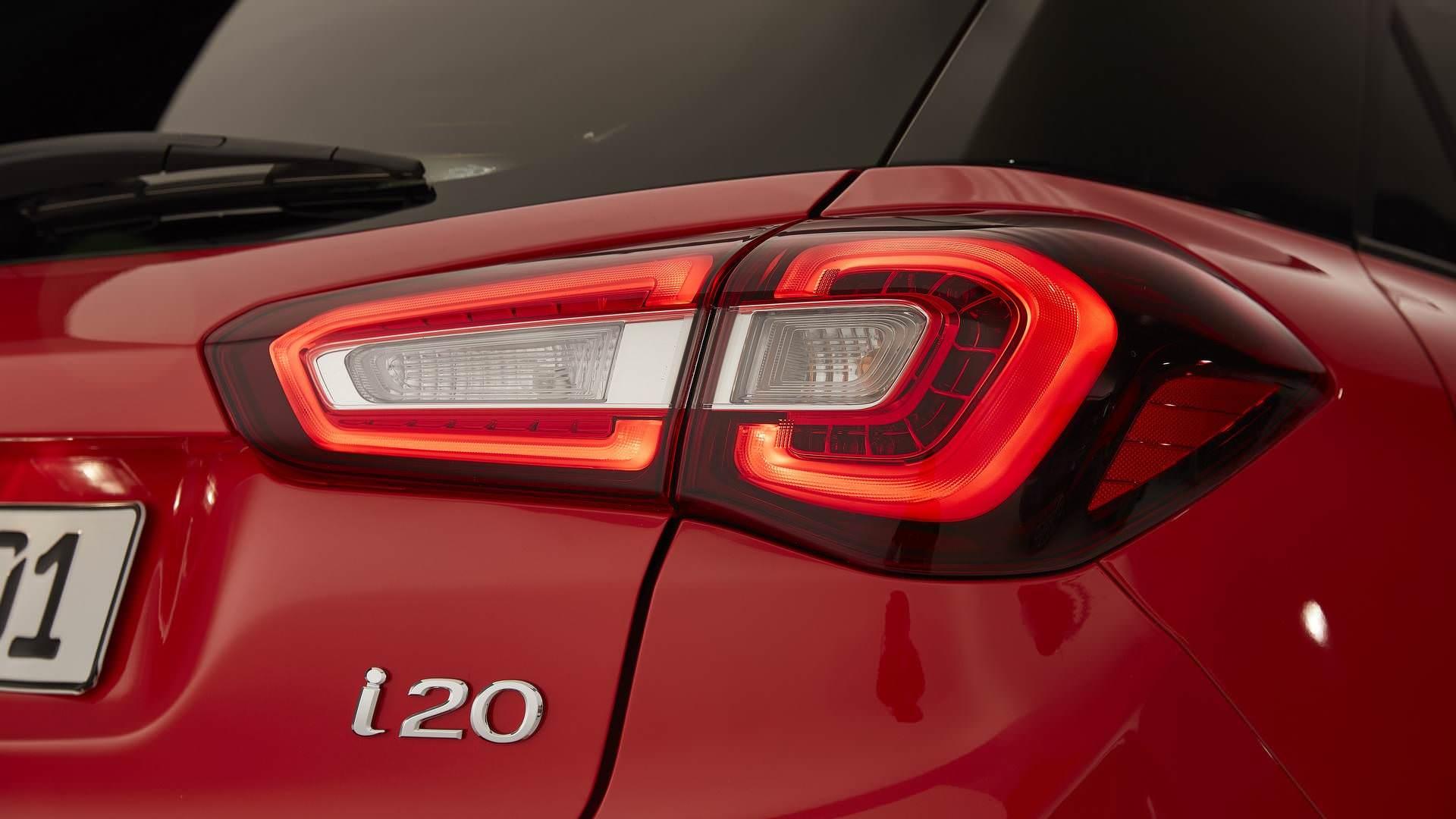 2018 Hyundai i20 / هیوندای i20 مدل 2018