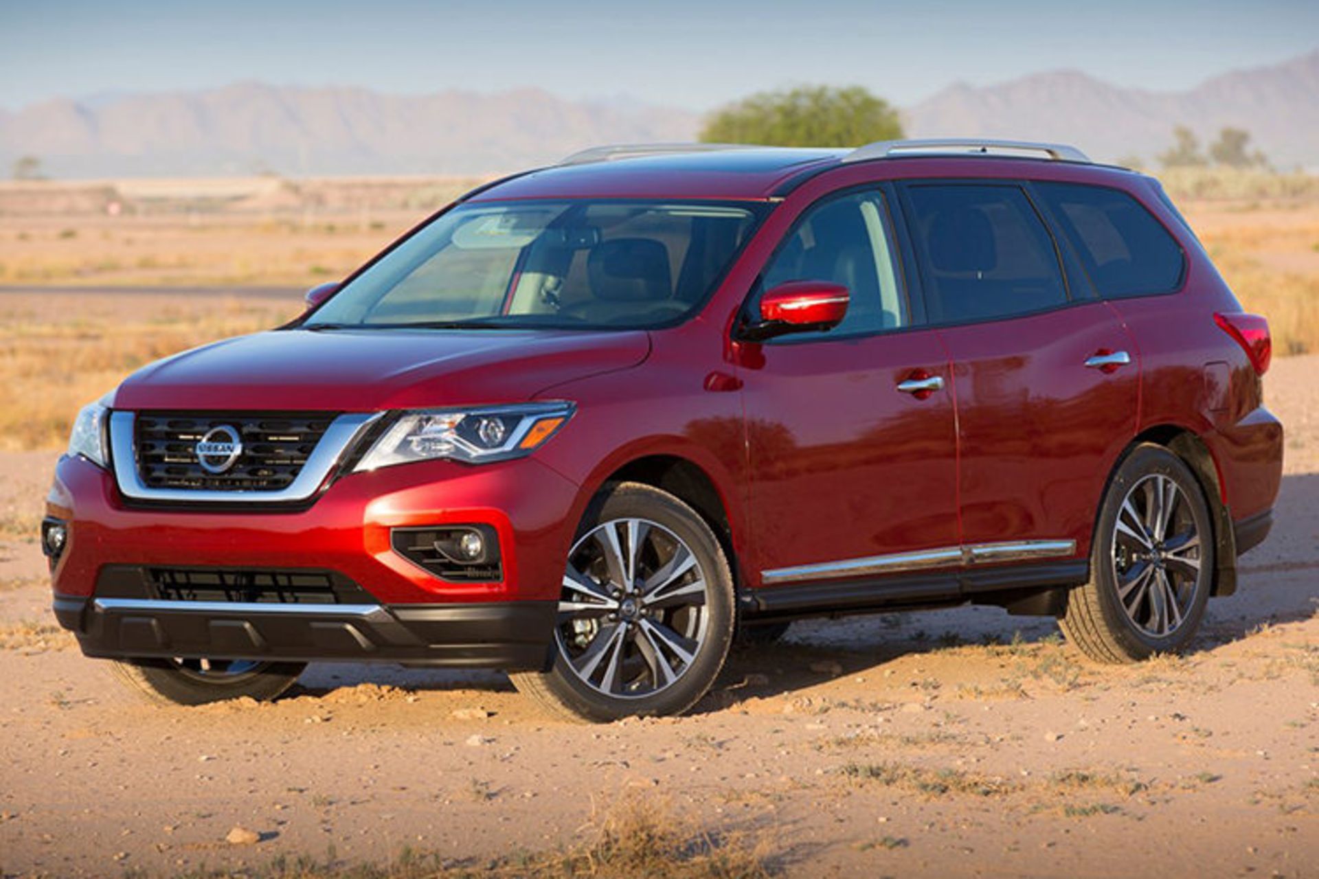 Nissan Pathfinder / نیسان پت‌فایندر