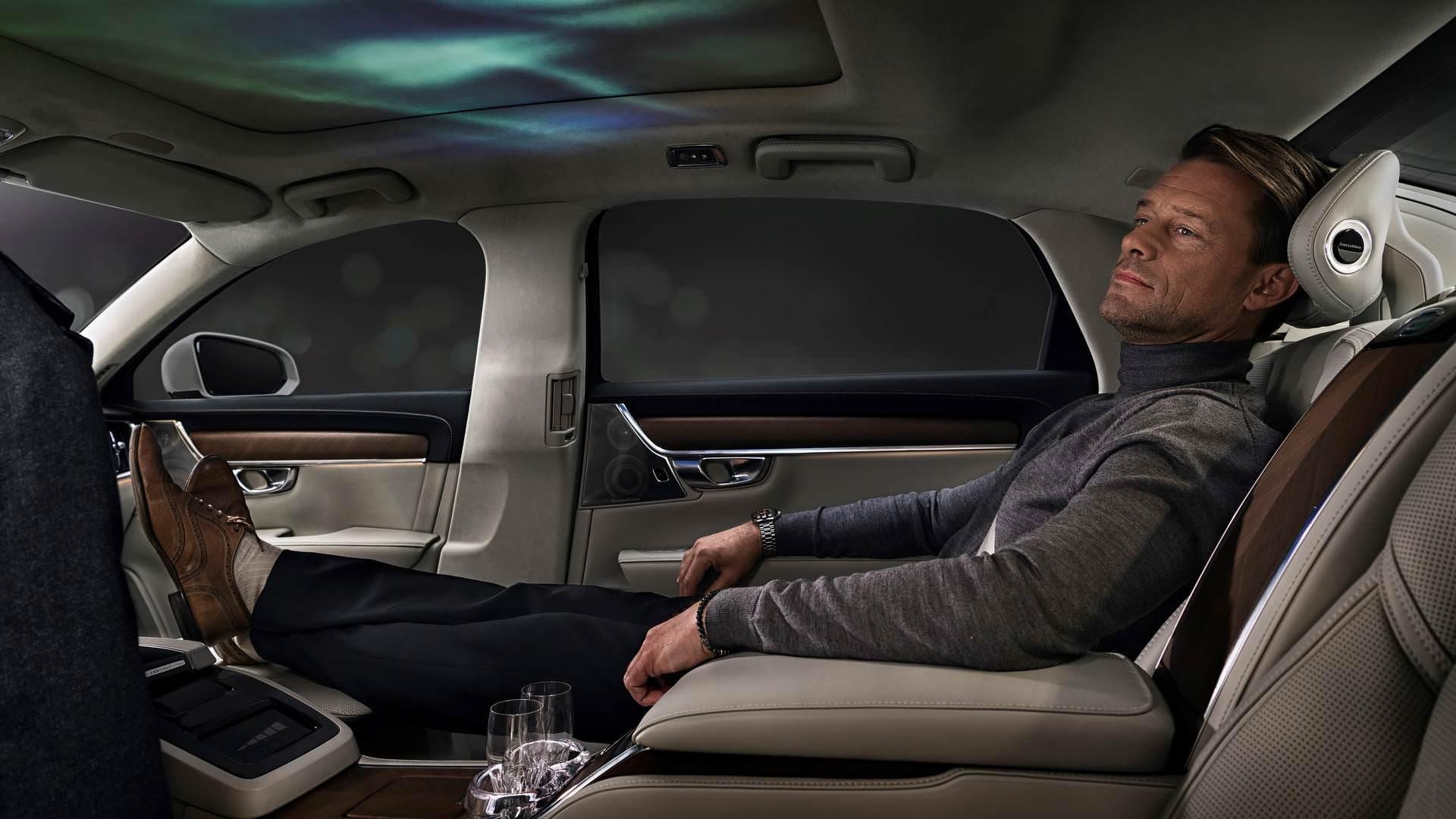 Volvo S90 Ambience Concept / خودروی مفهومی ولوو S90 امبینس