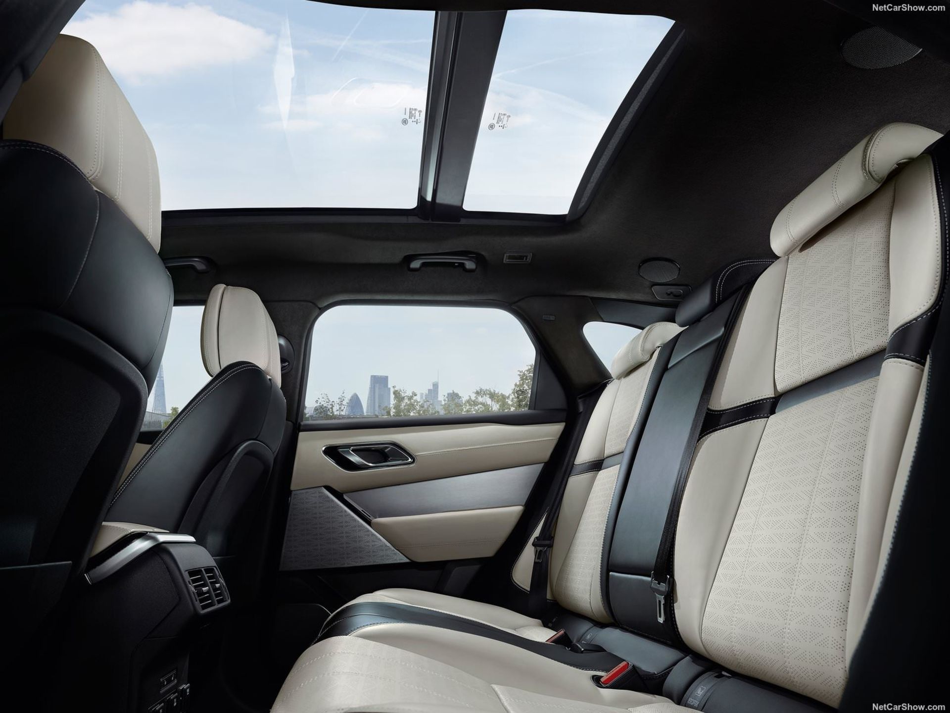 رنجرور ولار / Range Rover Velar