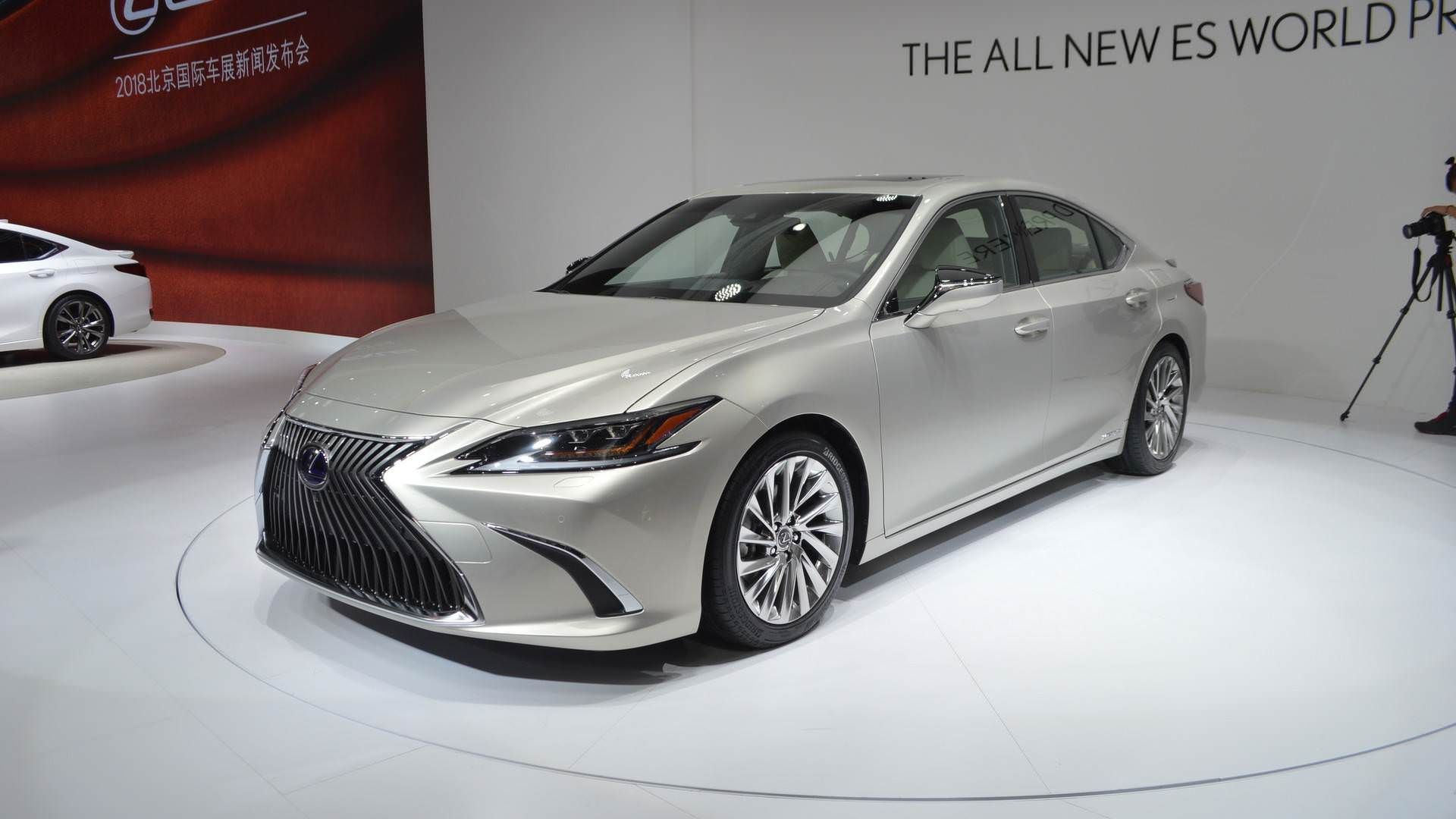 2019 Lexus ES / سدان لکسوس ES مدل 2019