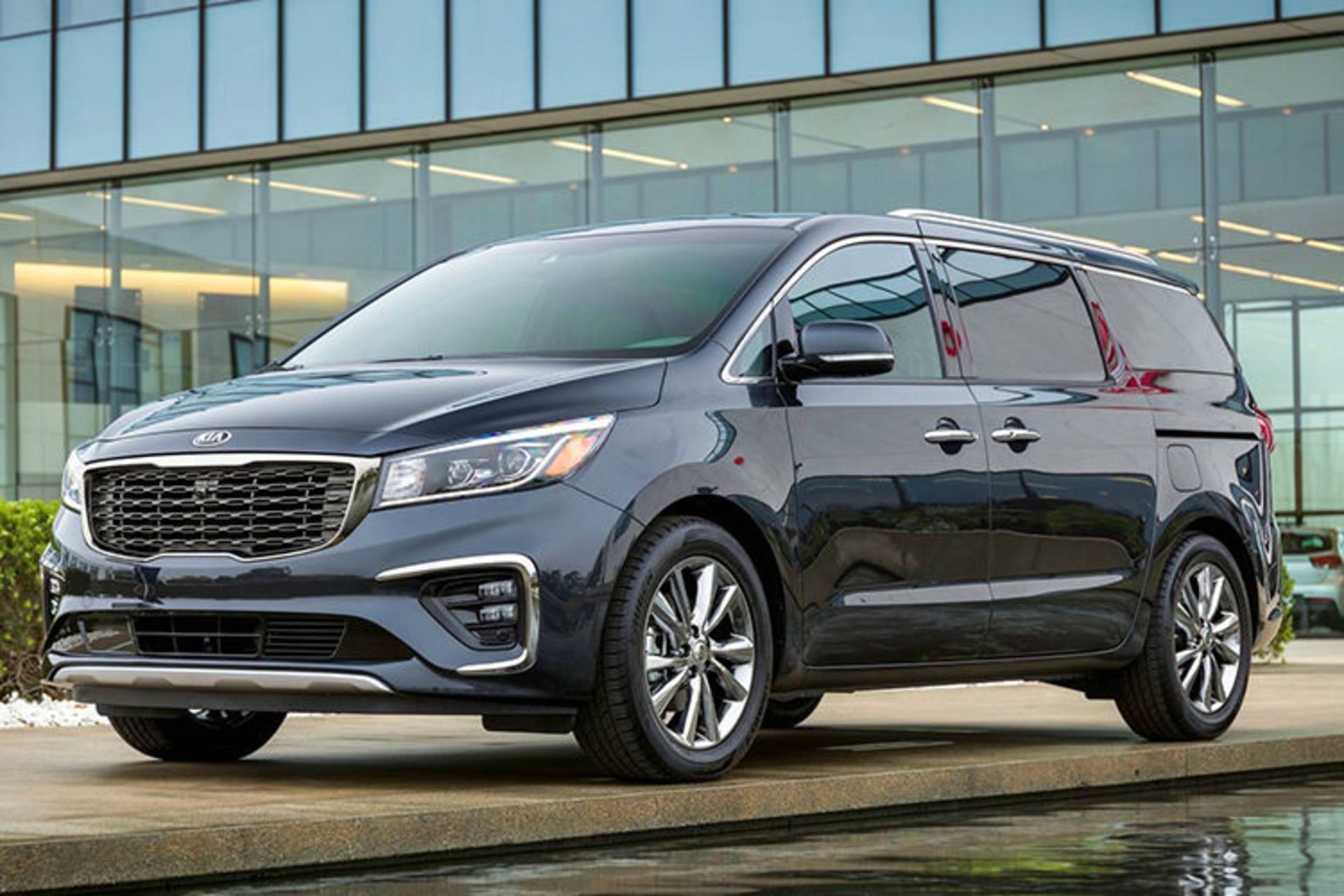 Kia Sedona / کیا سدونا 
