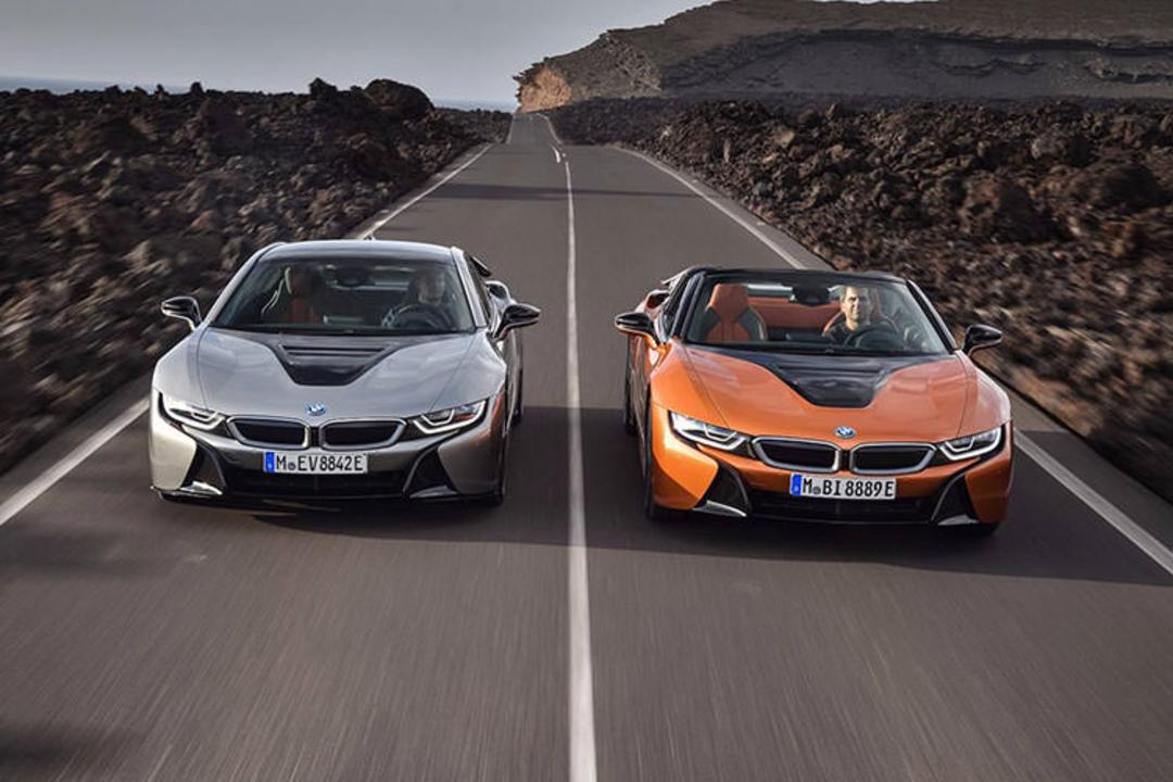BMW  i8 coupe / خودروی الکتریکی کوپه بی‌ام‌و  i8