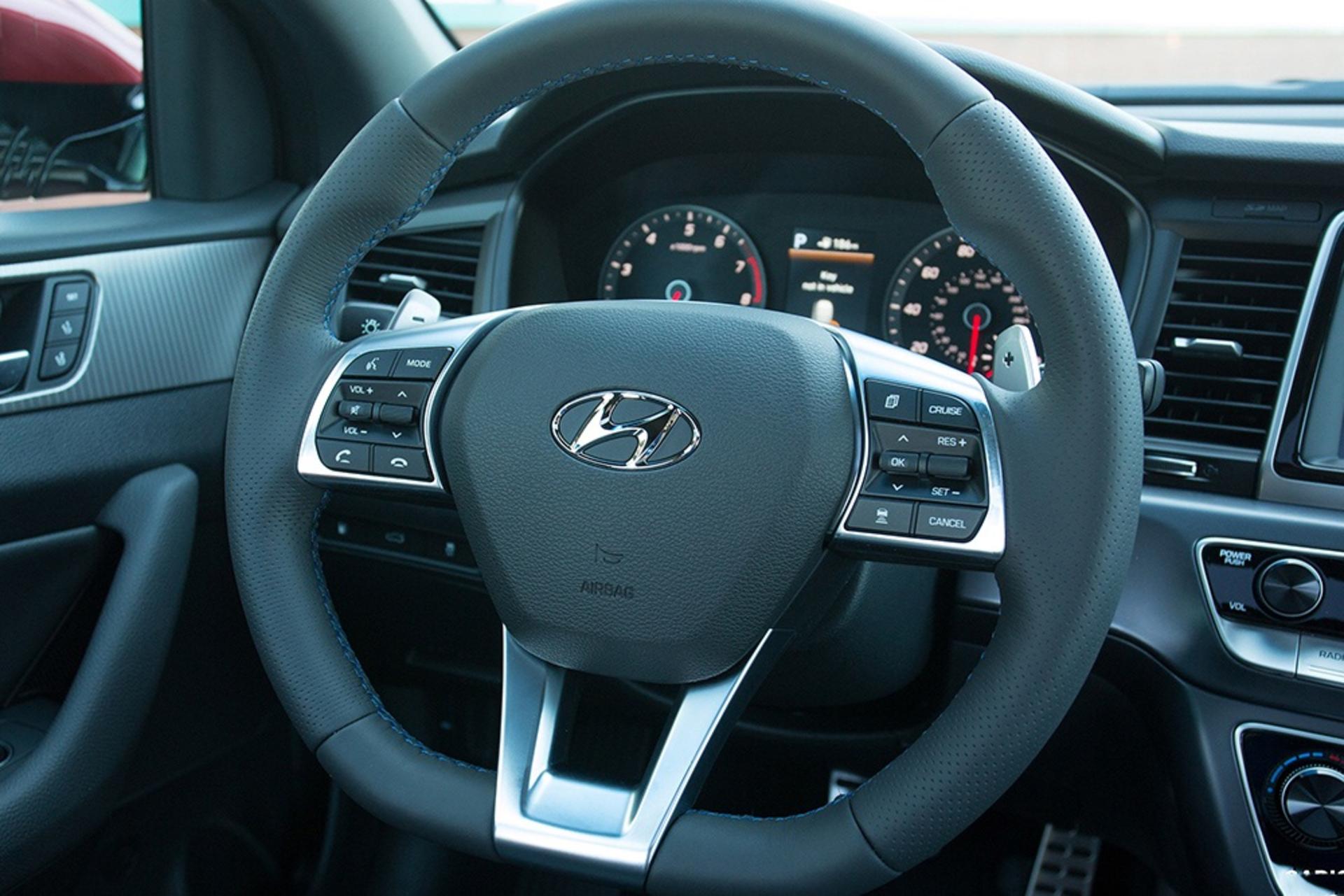 Hyundai Sonata 