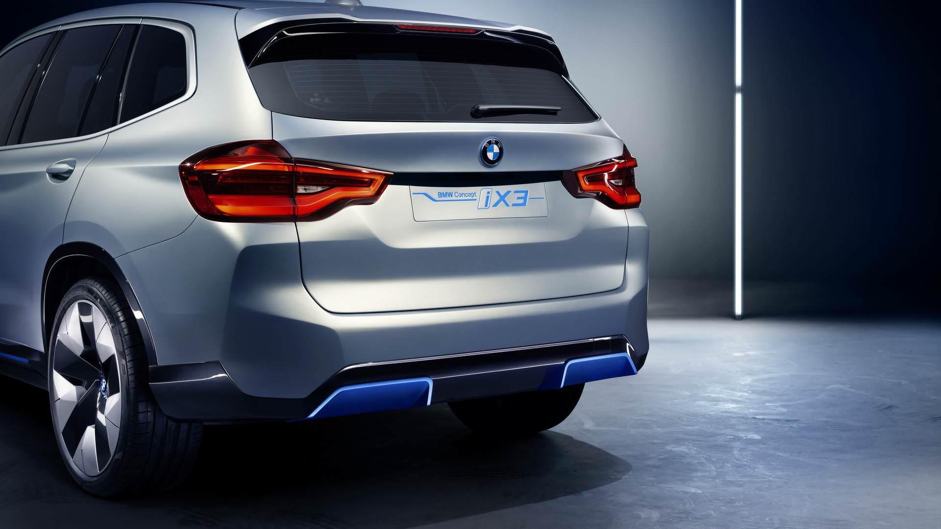بی ام و / BMW iX3