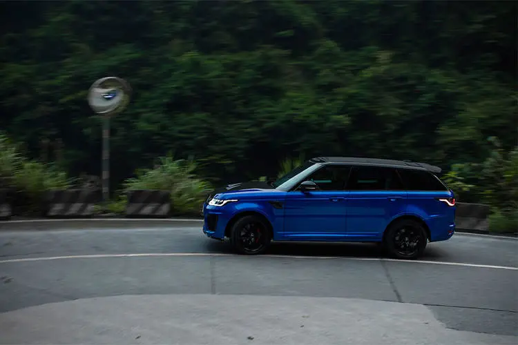 2018 RANGE ROVER SPORT SVR / شاسی‌بلند رنج‌رور اسپرت SVR مدل 2018