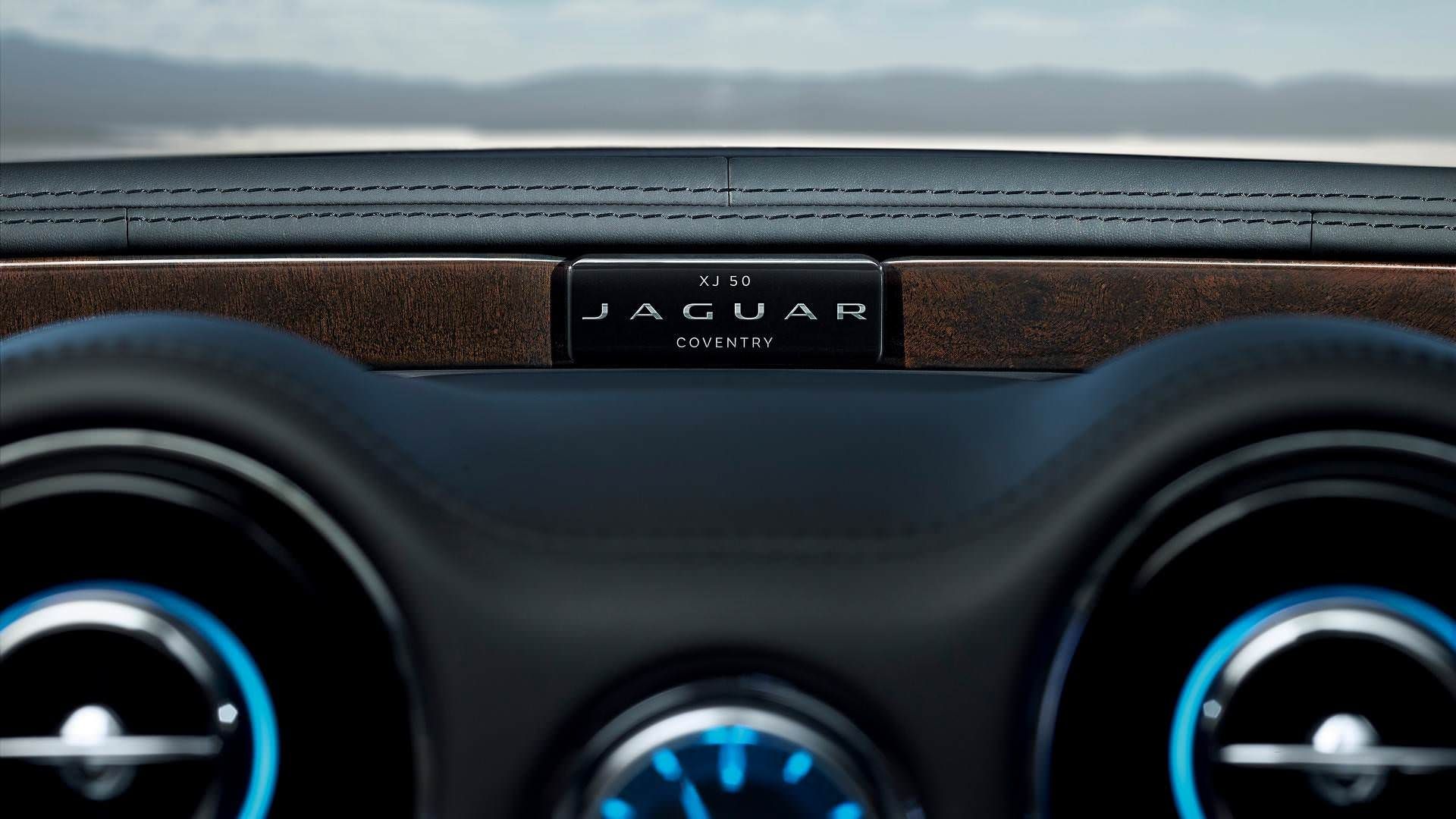 Jaguar XJ50 / جگوار