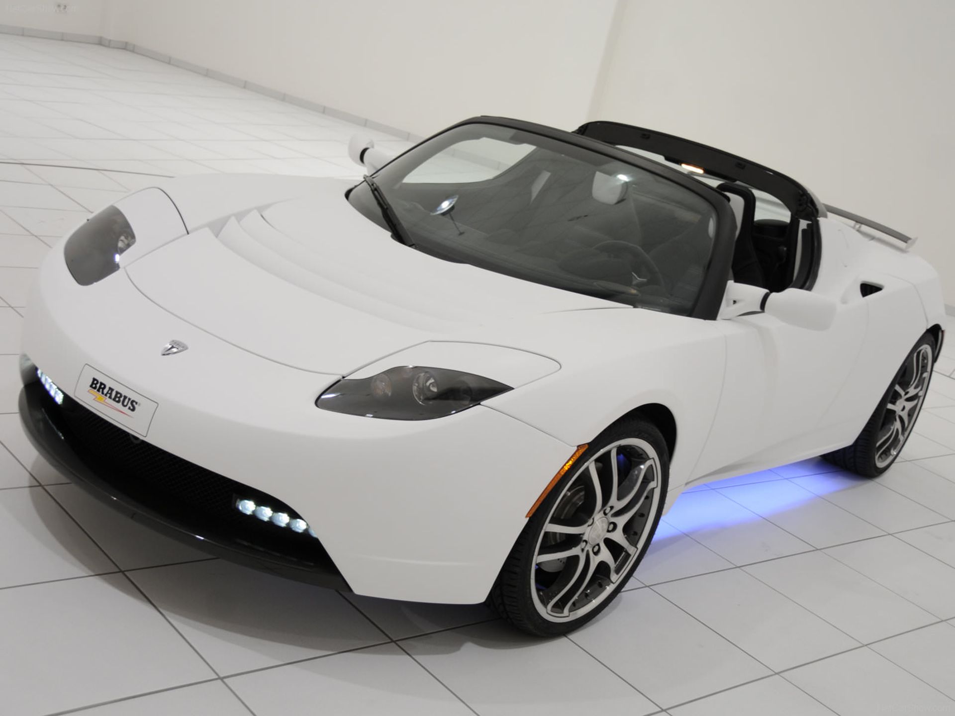 Brabus Tesla Roadster / برابوس تسلا رودستر