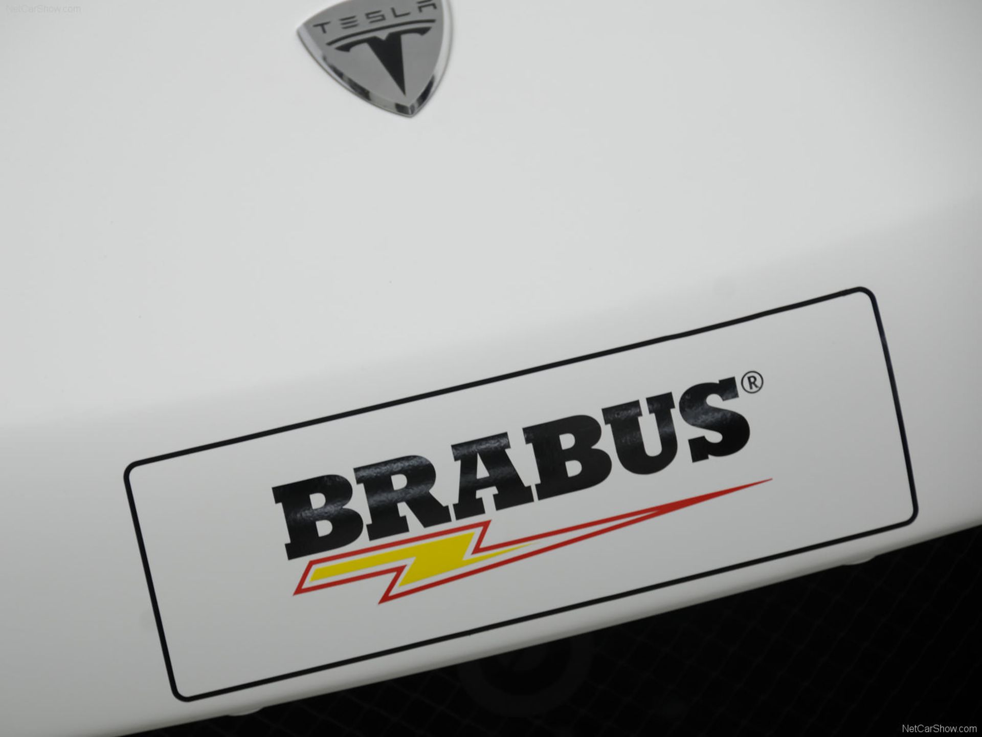 Brabus Tesla Roadster / برابوس تسلا رودستر