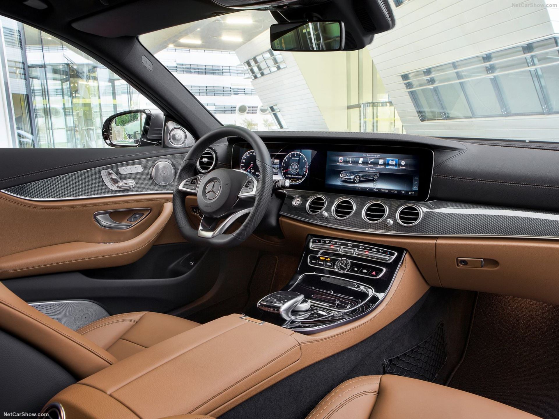 Mercedes Benz E Class / مرسدس بنز