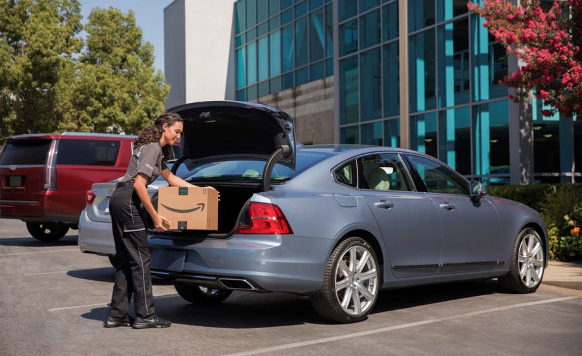 amazon in-car delivery