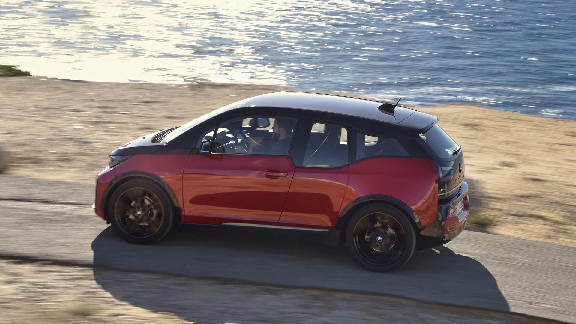 BMW i3 / خودروی الکتریکی بی‌ام‌و i3