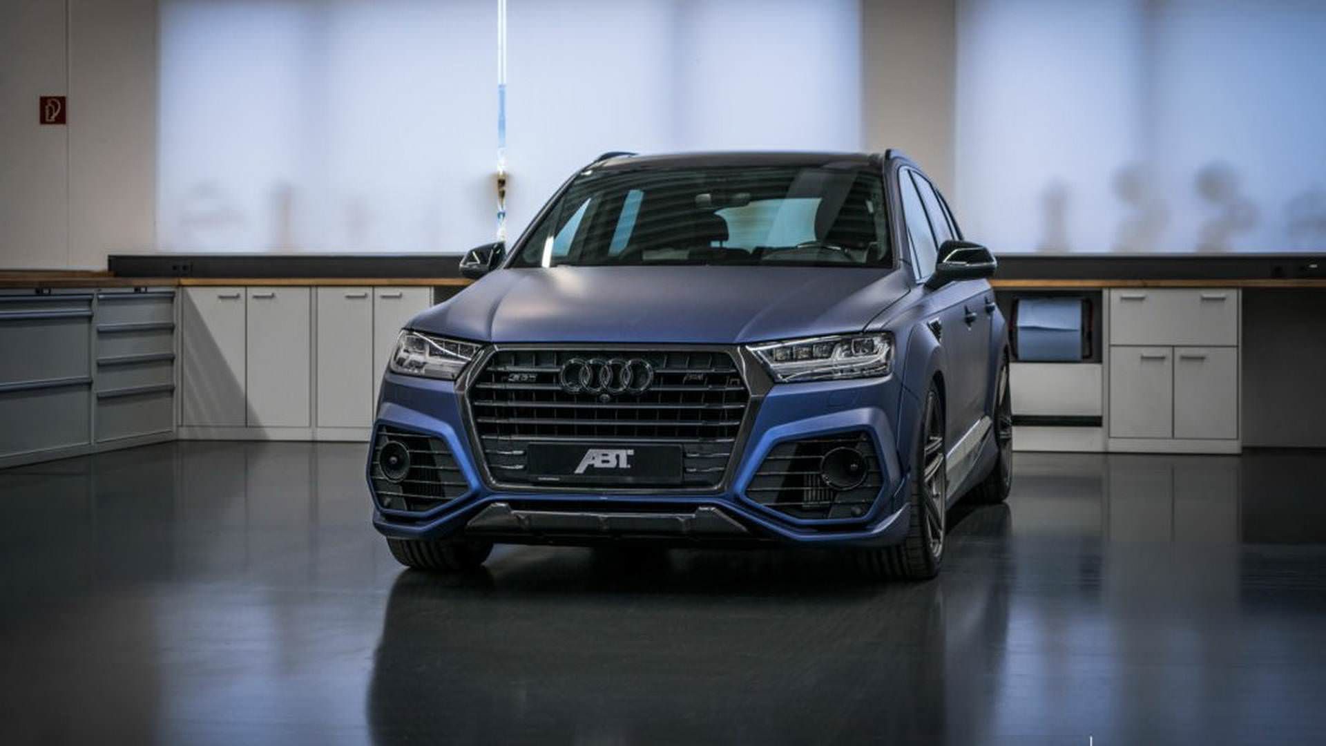 Audi SQ7 / شاسی‌بلند آئودی SQ7