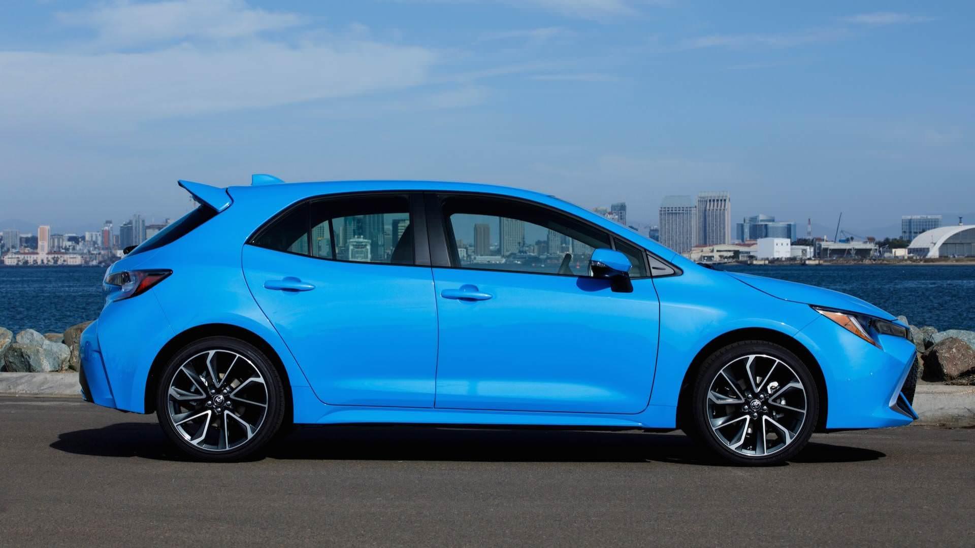 Toyota Corolla Hatchback / تویوتا کورولا هاچبک