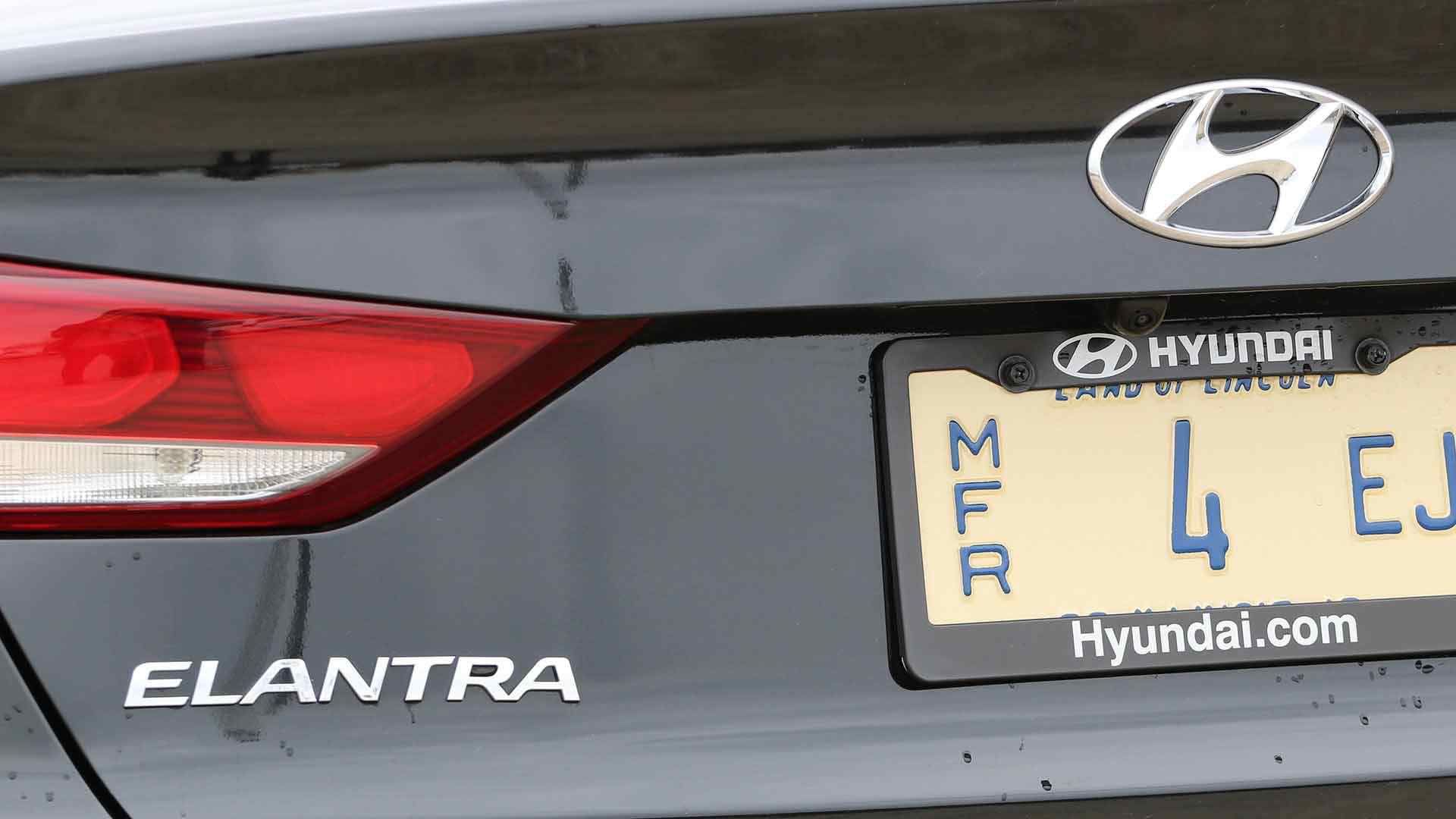 Hyundai Elantra / هیوندای النترا