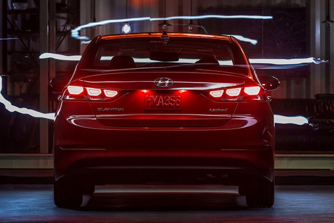 Hyundai Elantra / هیوندای النترا