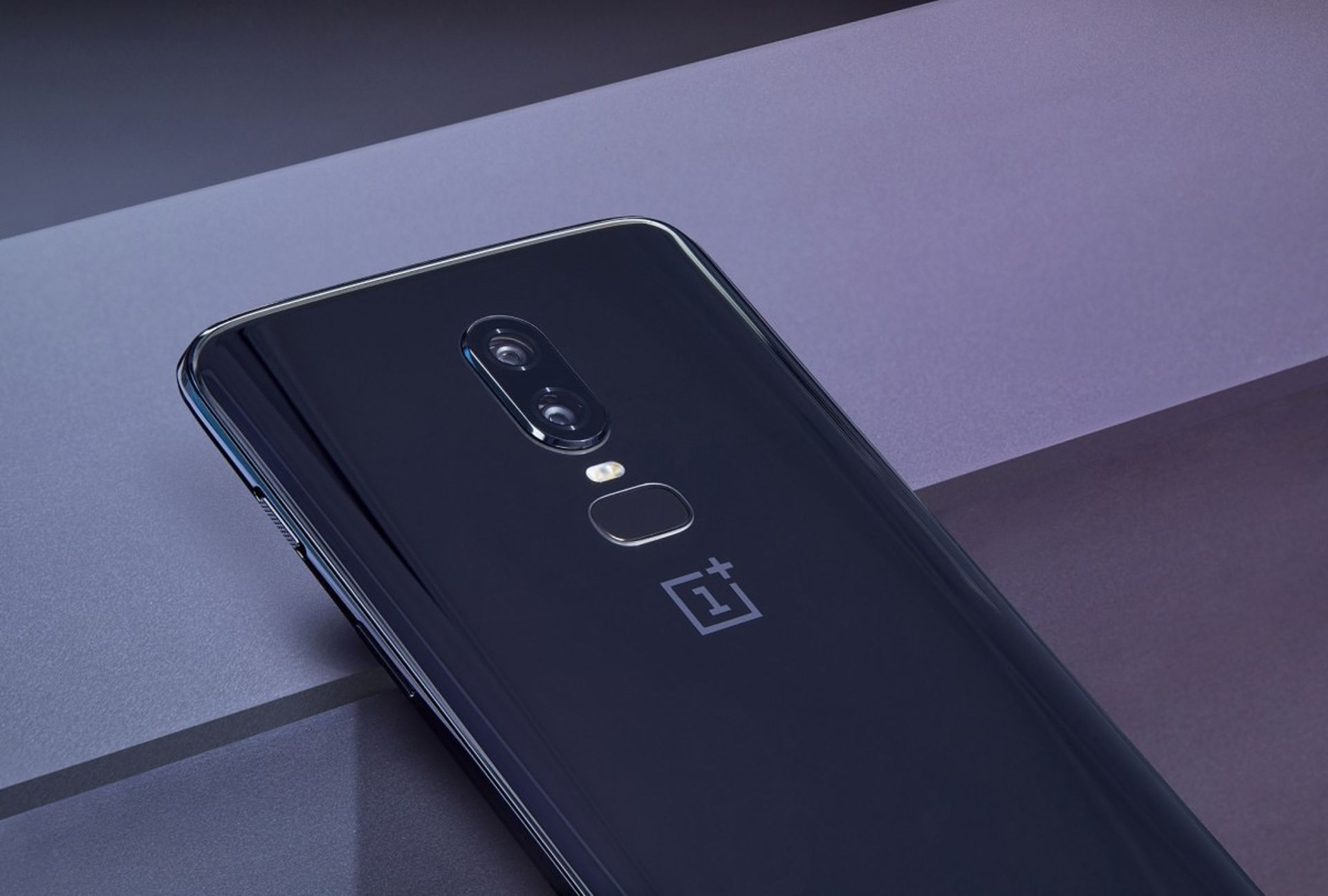 وان پلاس 6 / OnePlus 6