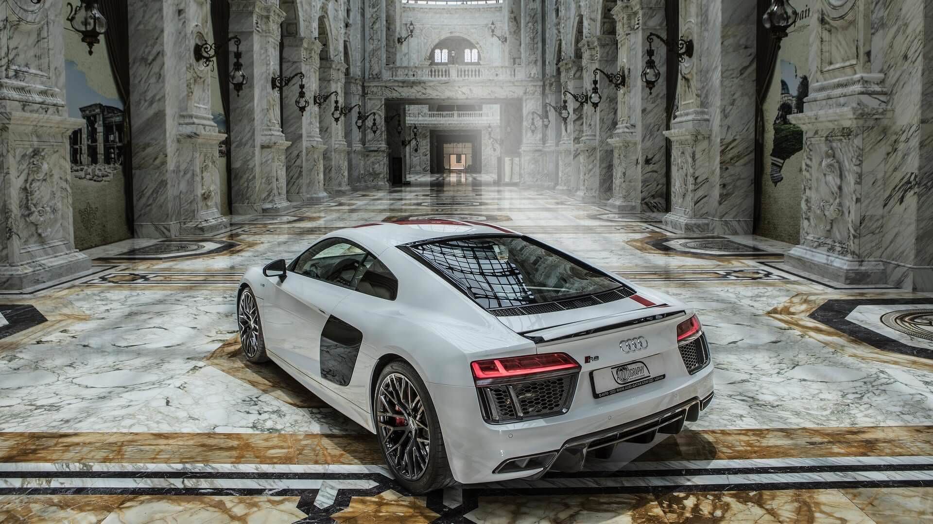 Audi R8 V10 Plus Vs Audi R8 V10 RWS / آئودی R8