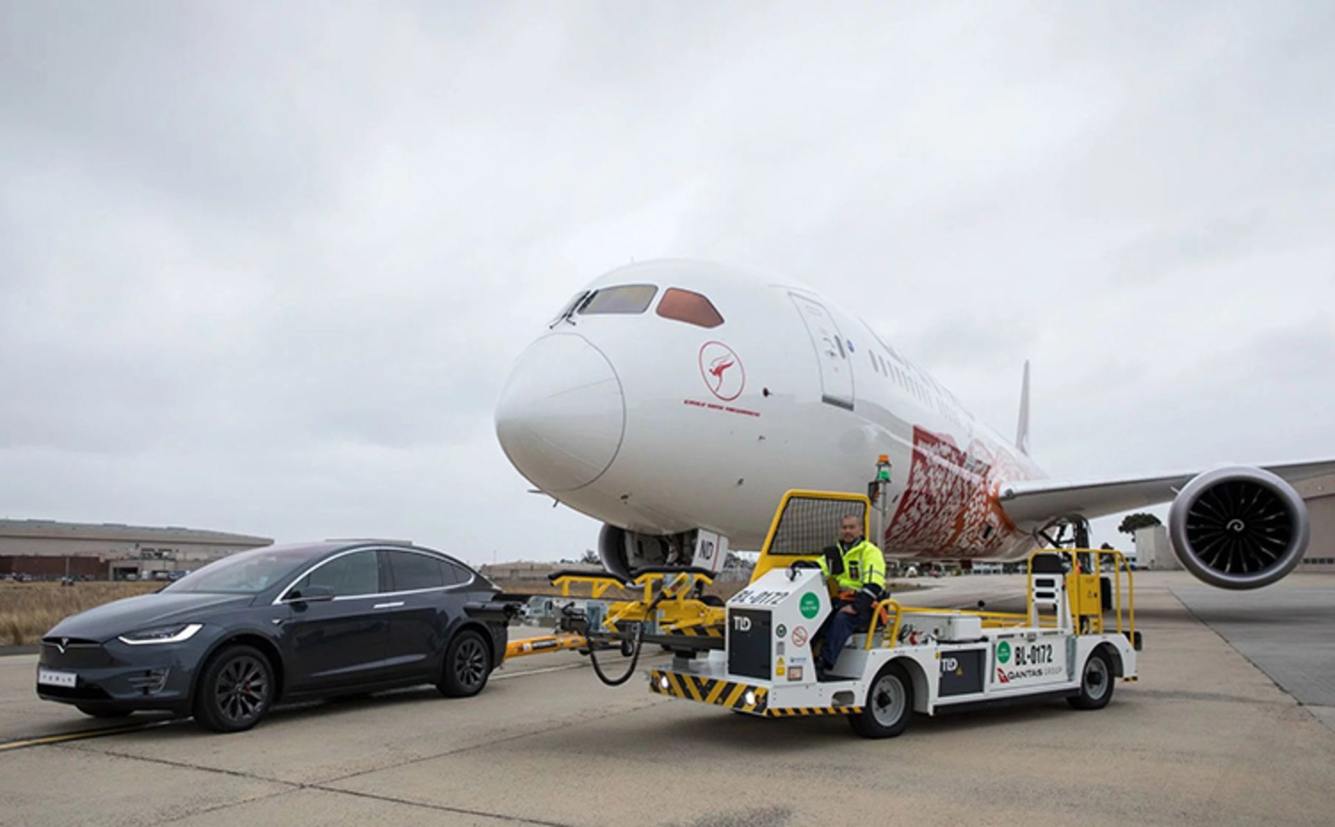 Tesla Boeing / تسلا بوئینگ
