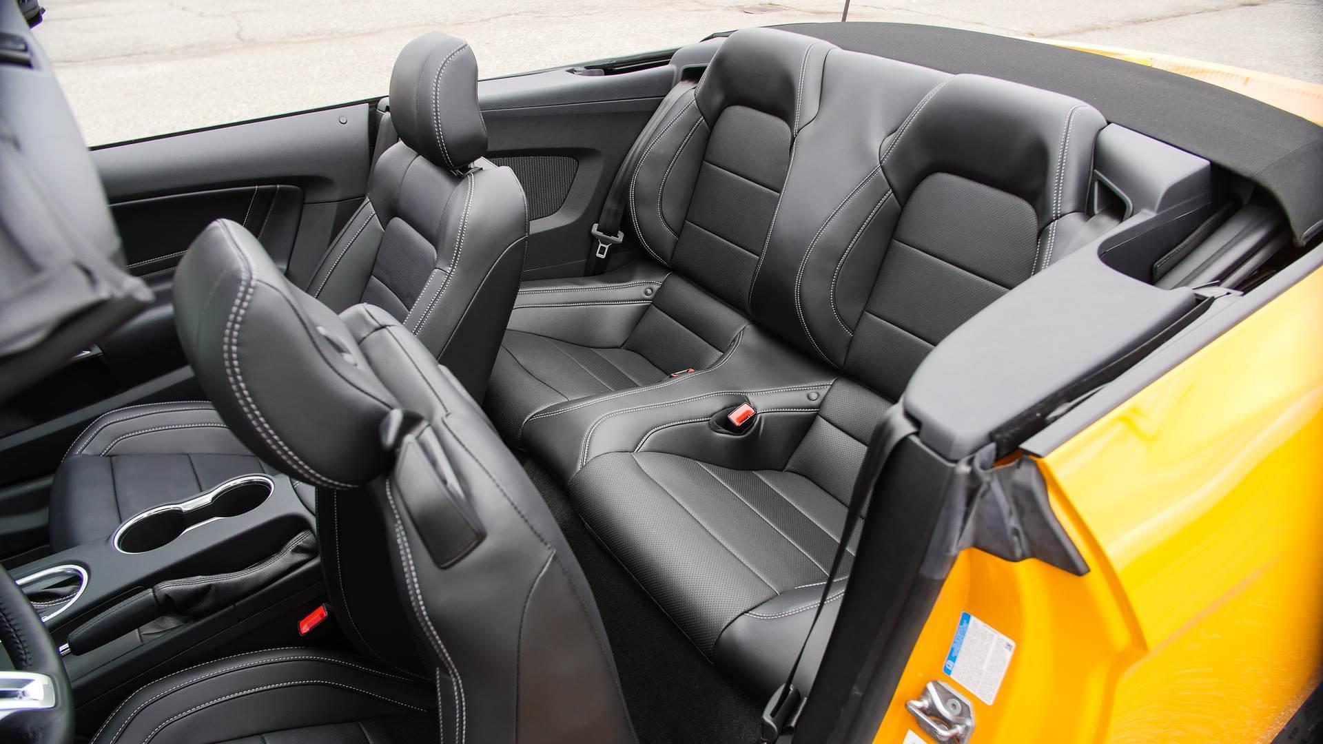 Ford Mustang Chevrolet Camaro / فورد موستانگ شورولت کامارو