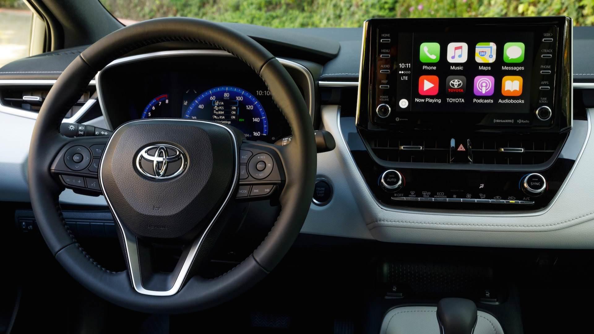 Toyota Corolla Hatchback / تویوتا کورولا هاچبک