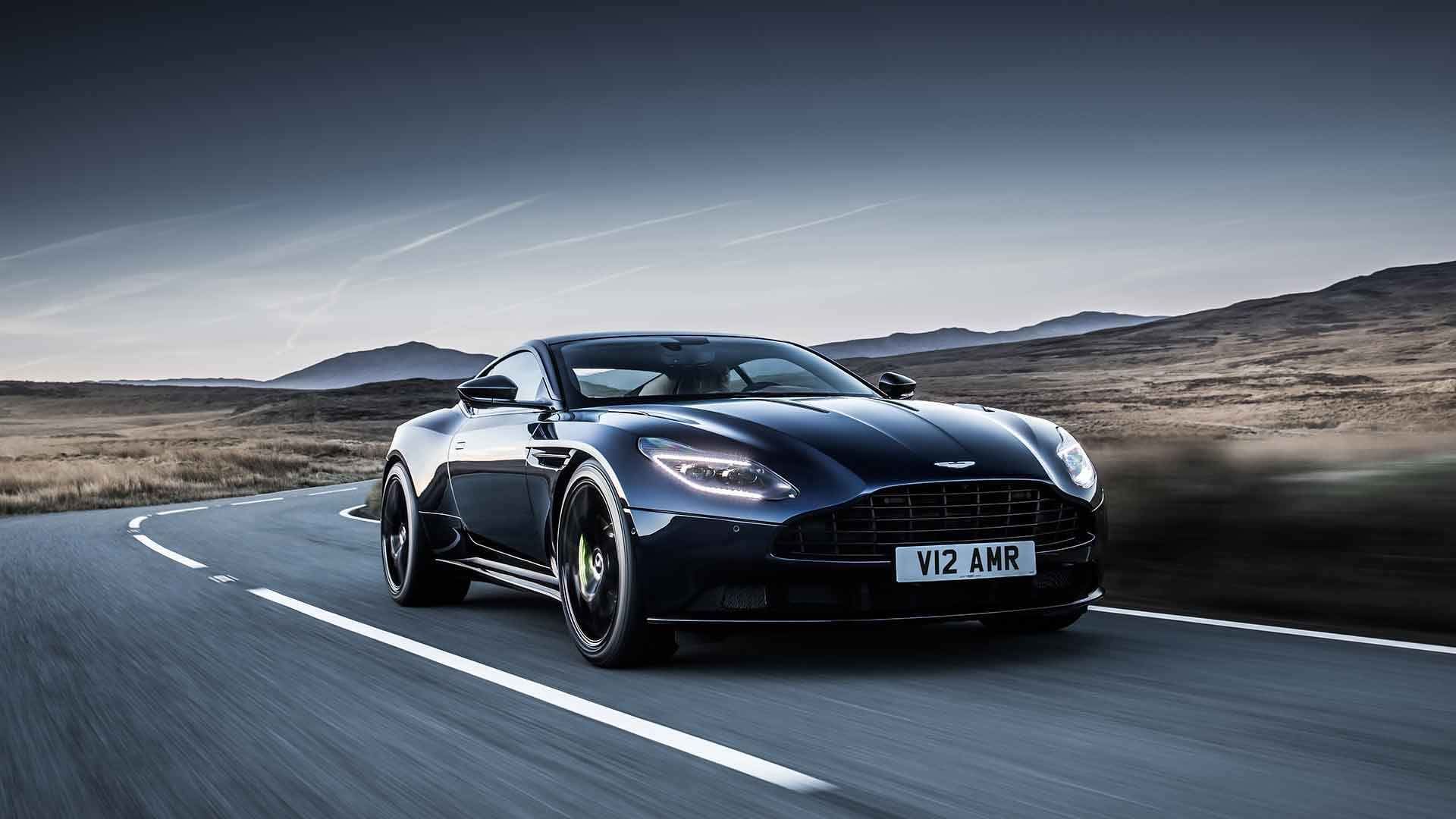 استون مارتین / Aston Martin DB11 AMR