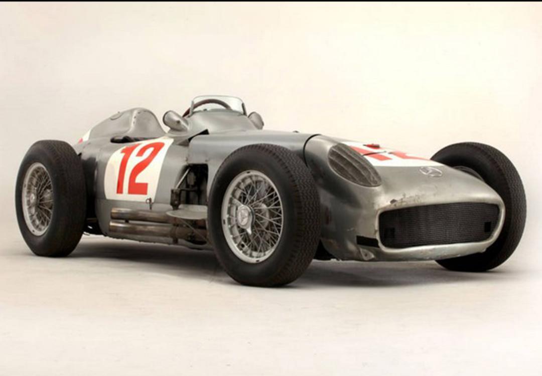 مرسدس بنز / Mercedes-Benz W196