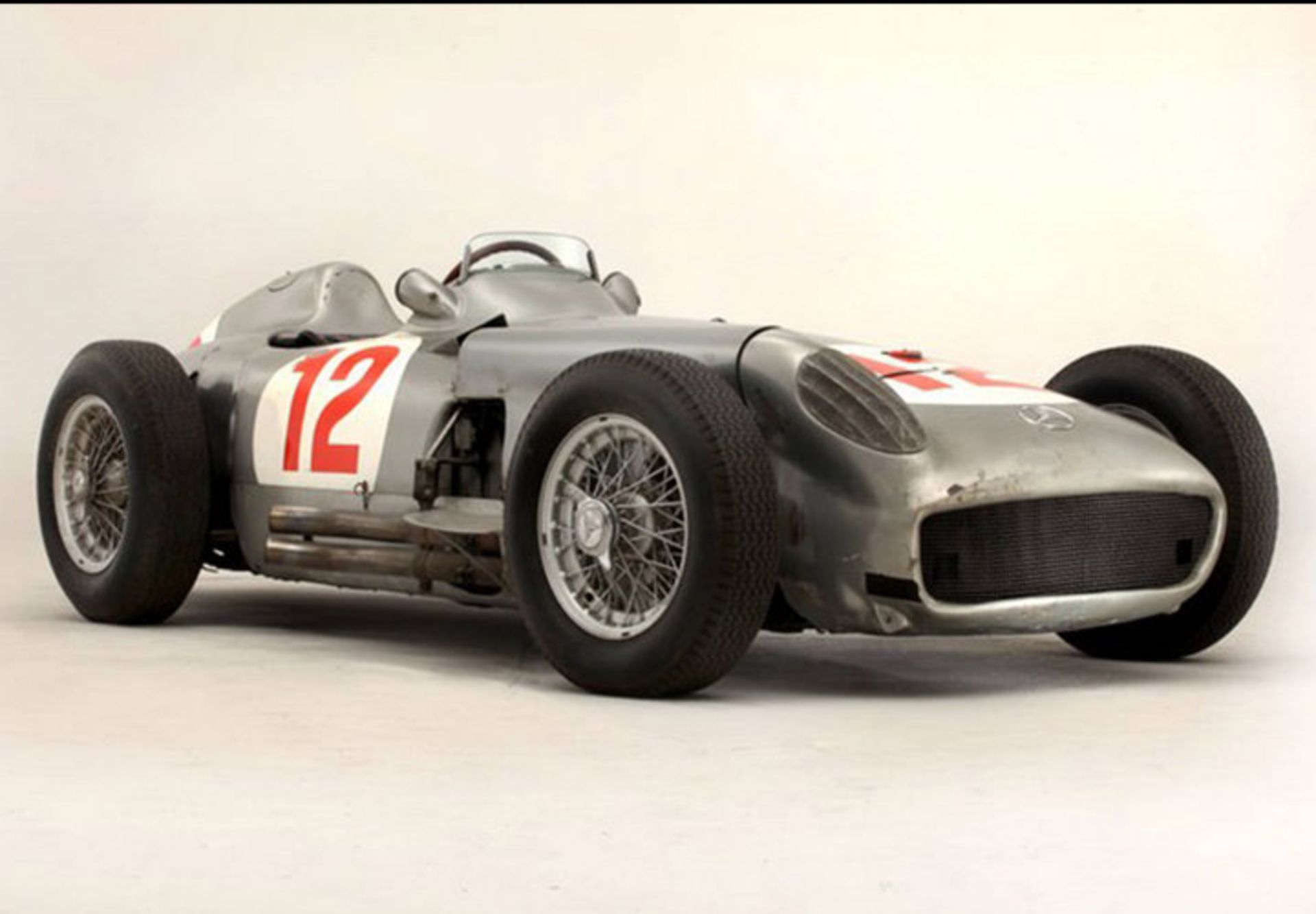 مرسدس بنز / Mercedes-Benz W196