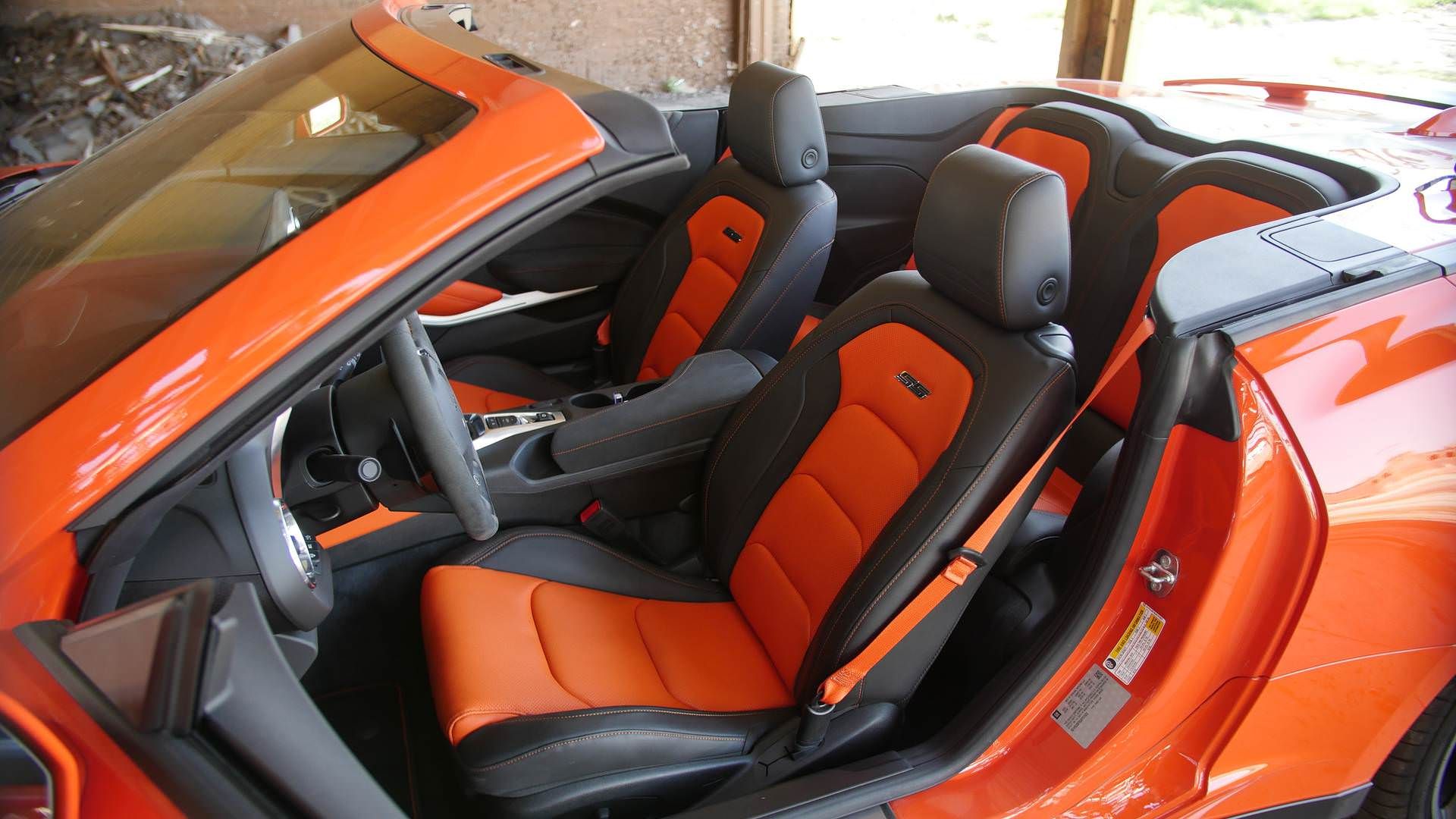 Chevrolet Camaro / شورولت کامارو