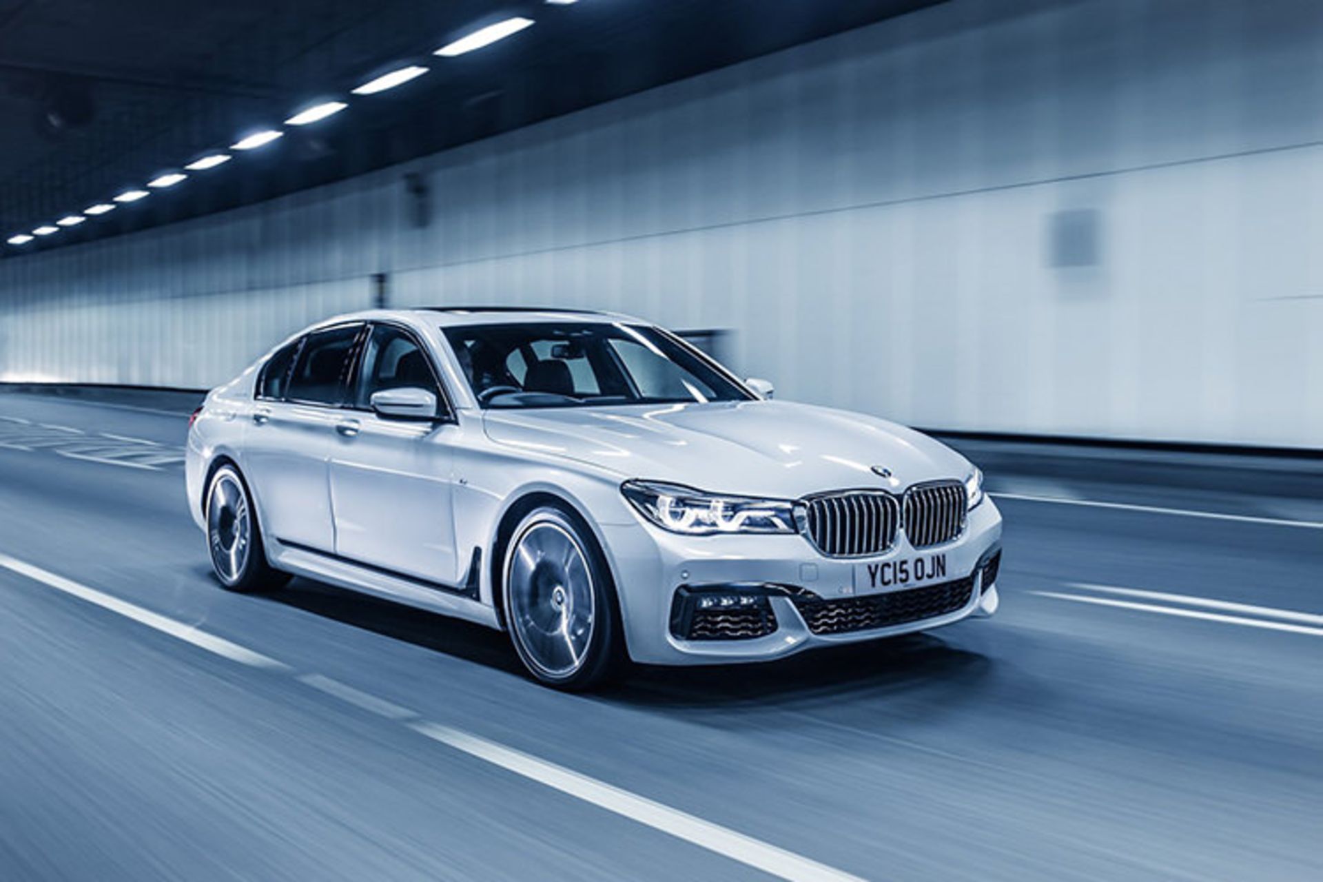 BMW 7 Series / بی ام و سری 7