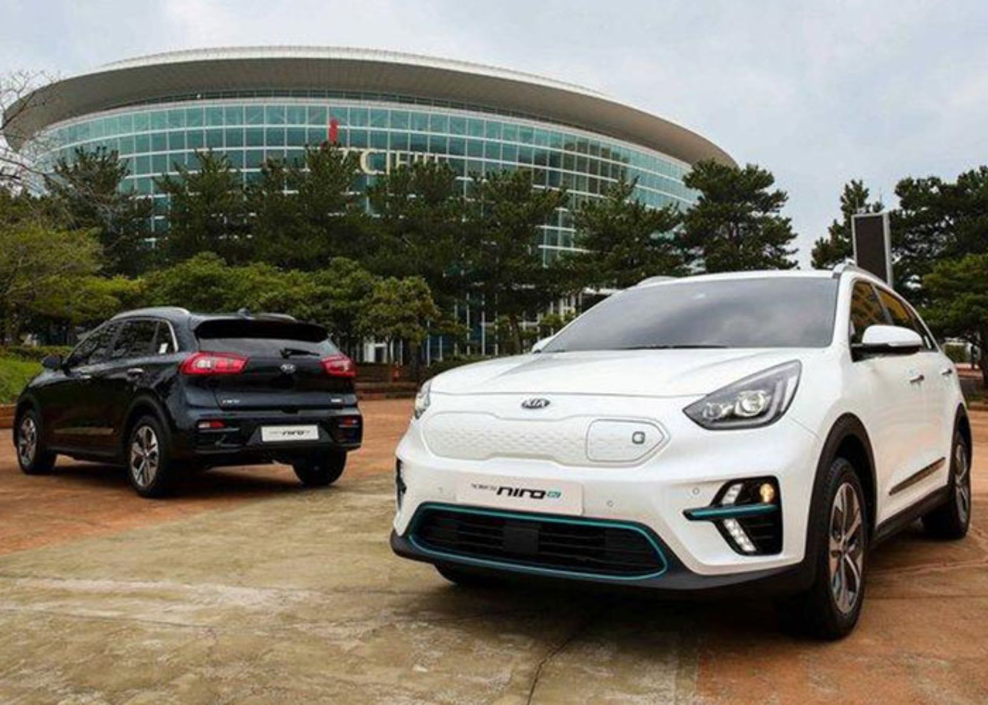کراس اور برقی کیا نیرو 2018 / Kia Niro EV Crossover