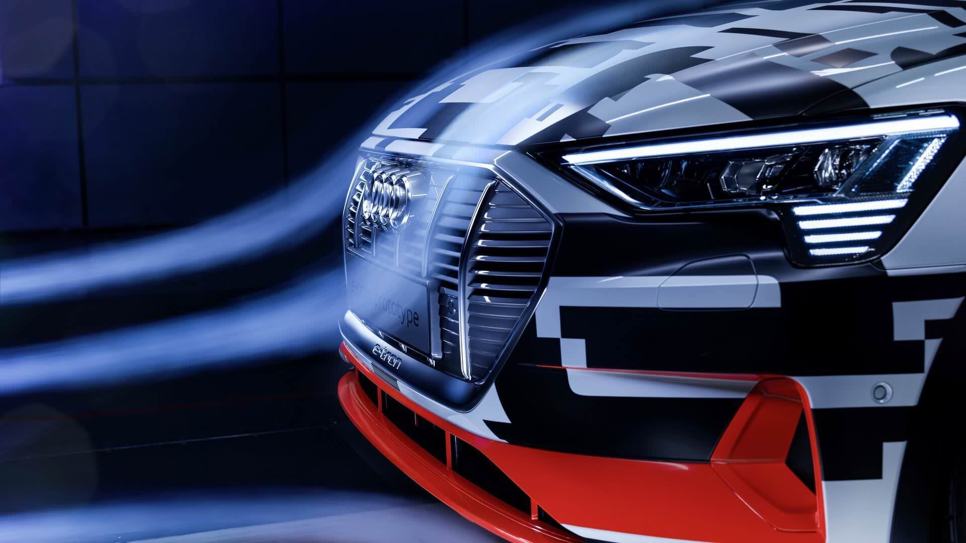 2019 Audi E-Tron / کراس‌اور الکتریکی آئودی ای-ترون مدل 2019