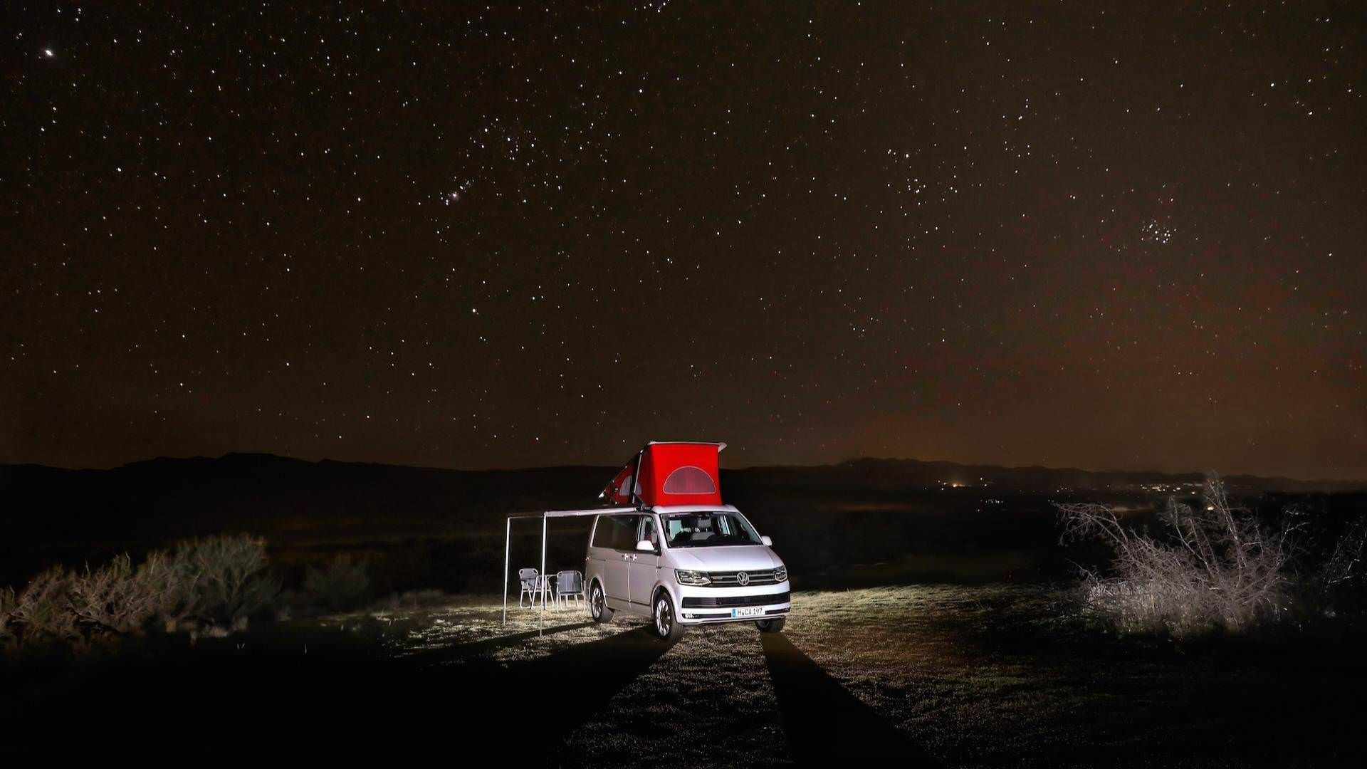 Volkswagen T6 California van / ون تفریحی فولکس‌واگن T6 کالیفرنیا